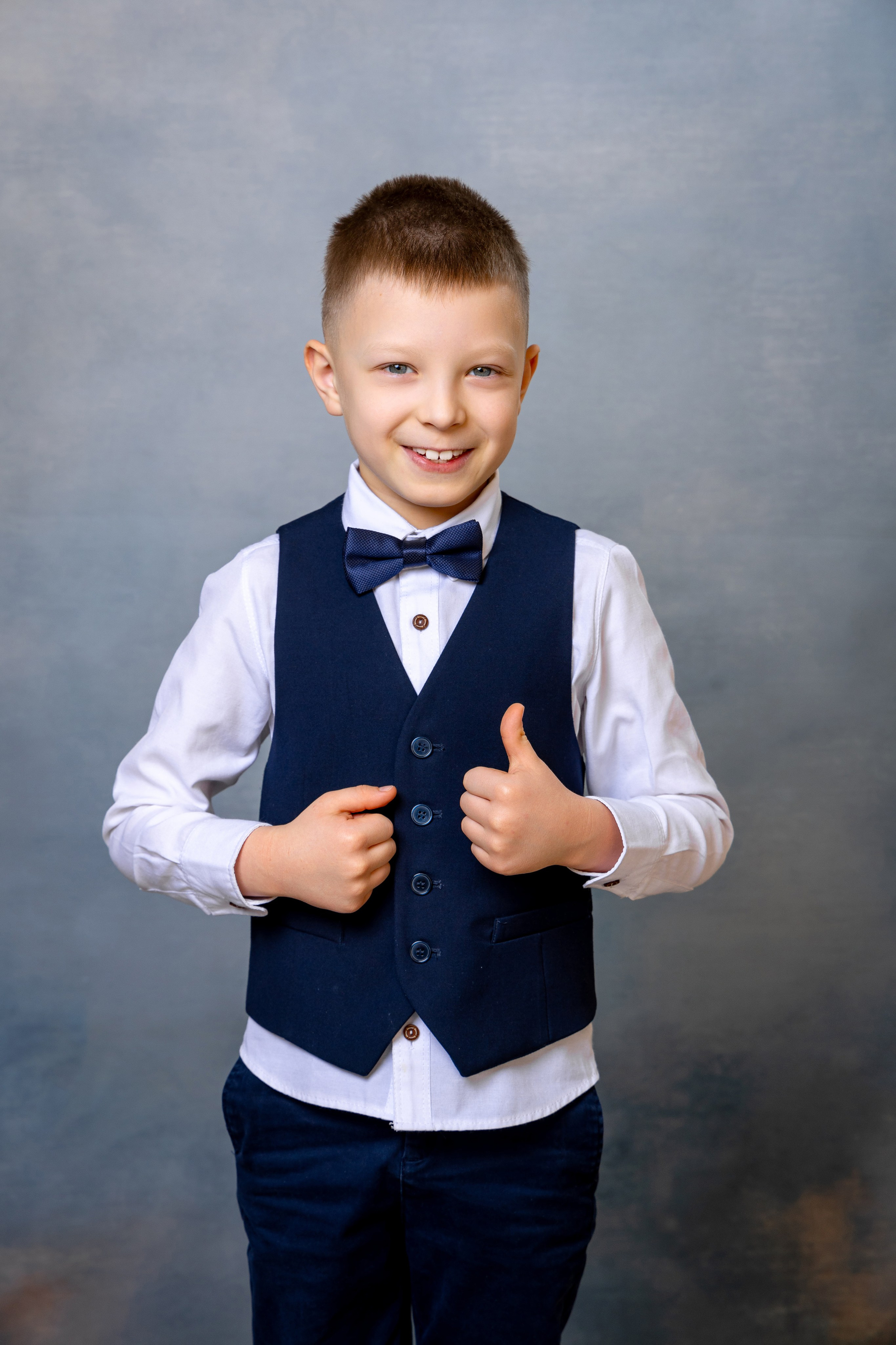 НАЧАЛЬНАЯ ШКОЛА. Выпускные альбомы Москва Московская область Ирина Чугайнова