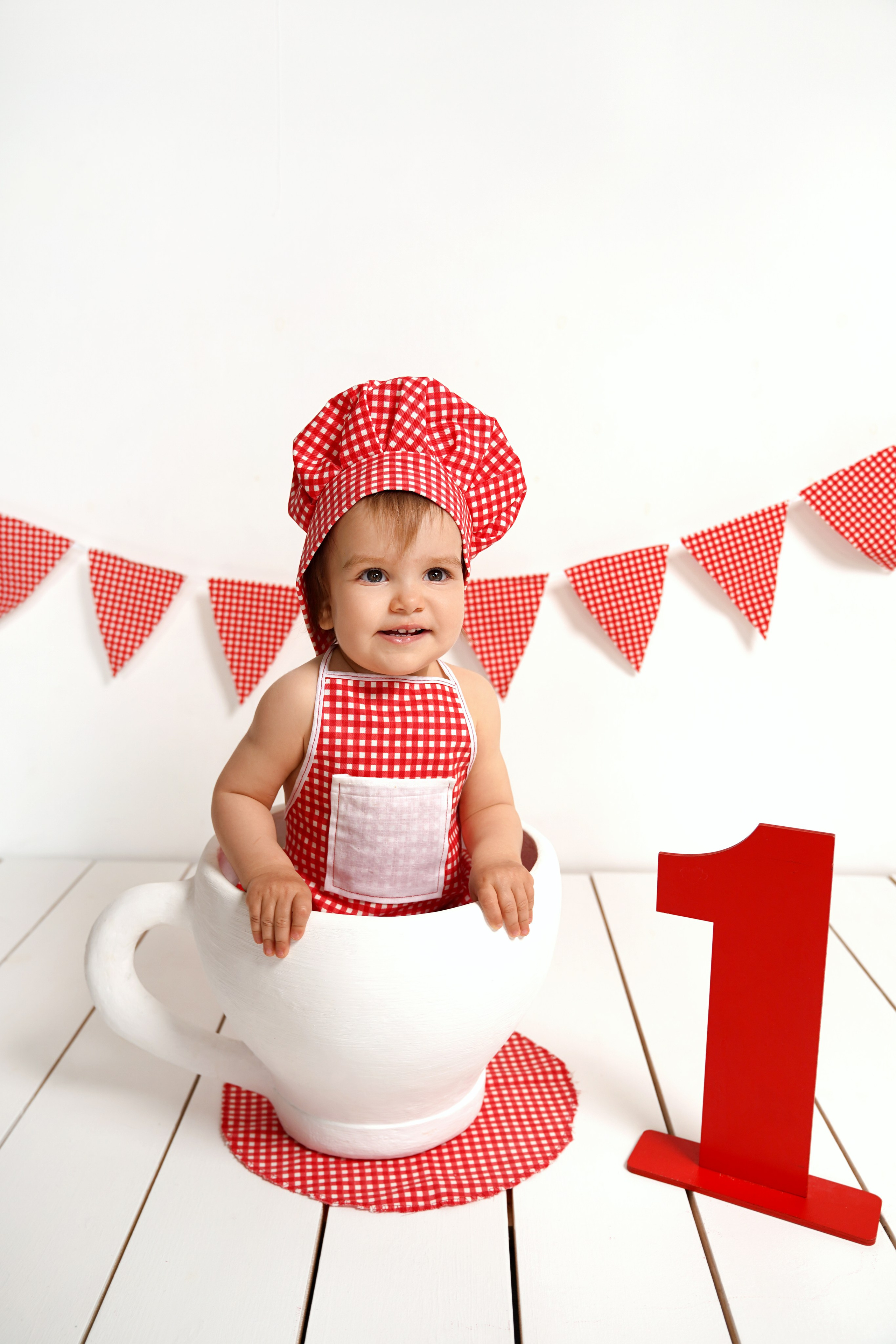 Фотосессия ГОДОВАСИЕ. Фотограф новорожденных, детей до года и беременных в Симферополе