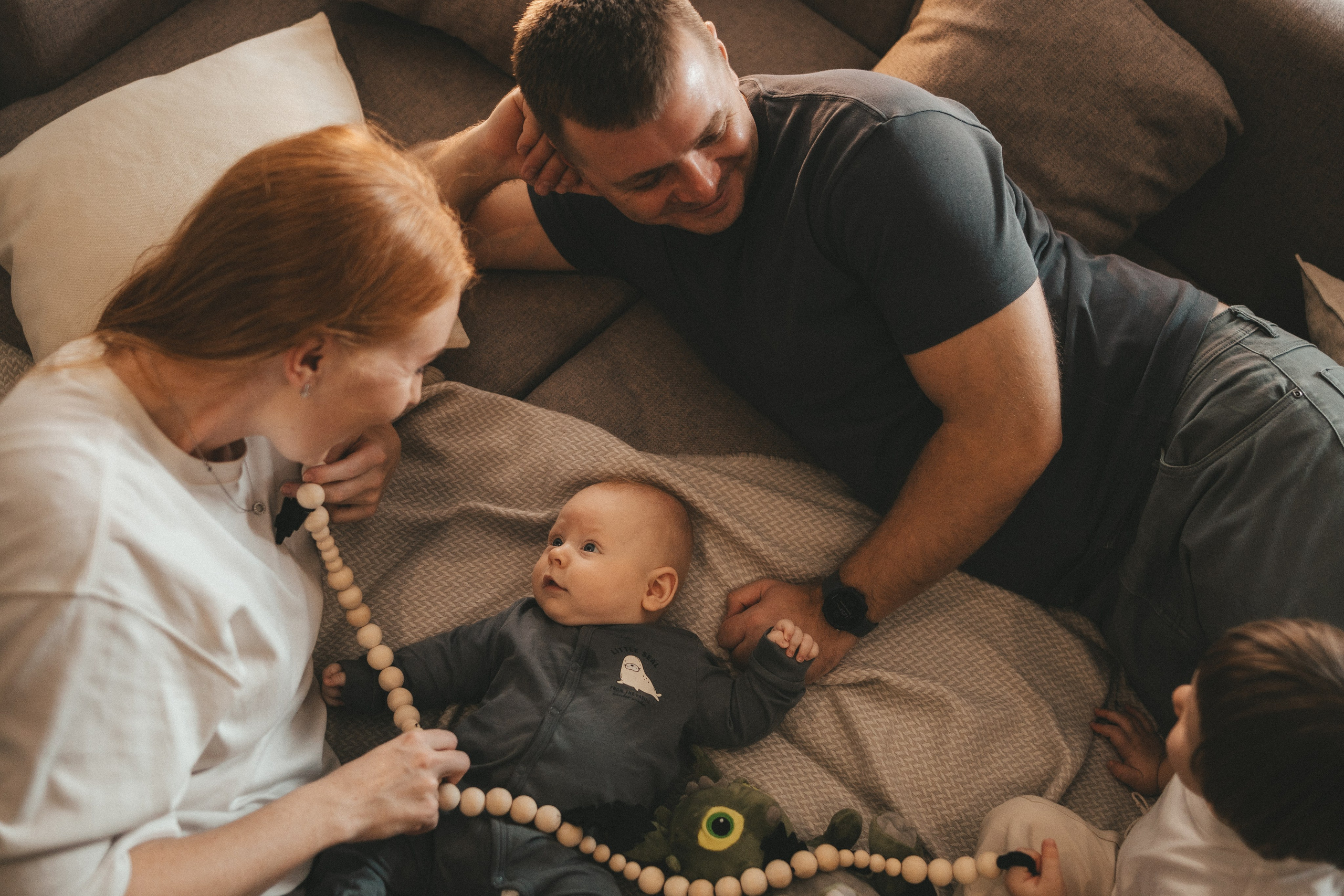 Новогодняя семейная домашняя съемка в январе. Портретный и семейный фотограф во Владивостоке Светлана Мухильченко