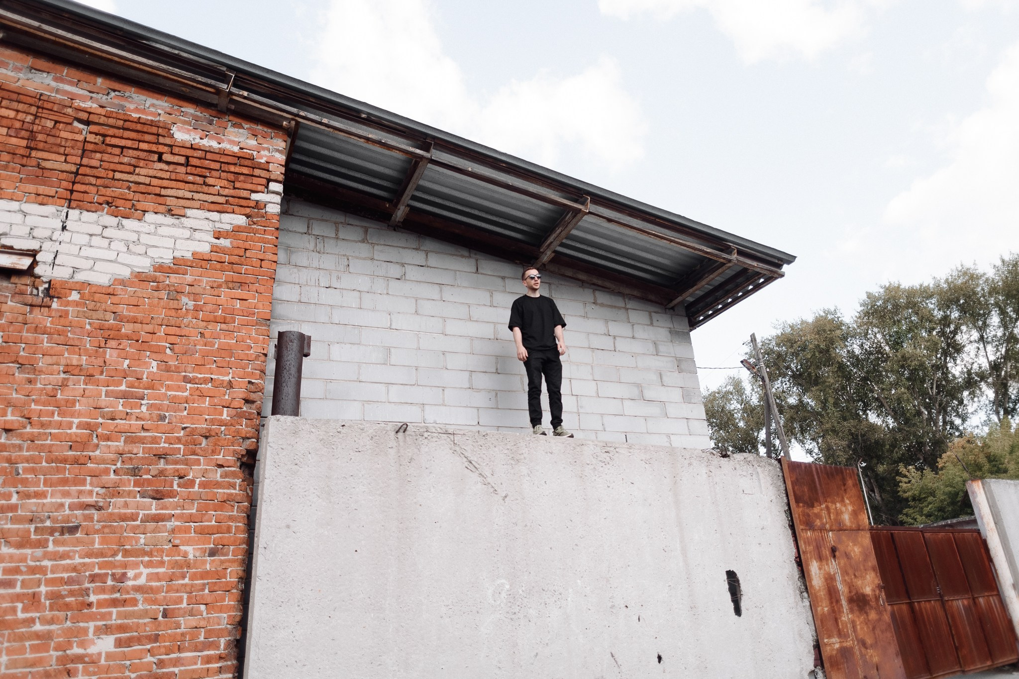 Мужская спортивная фотосессия в Тюмени: боулдеринг и лайфстайл. Фотограф Дарья Мустафина, Тюмень