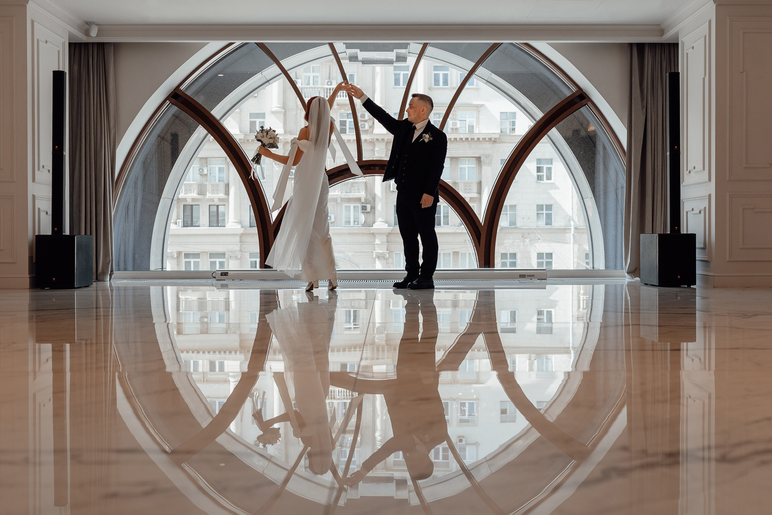 свадебная фотосессия в отеле марриотт империал плаза