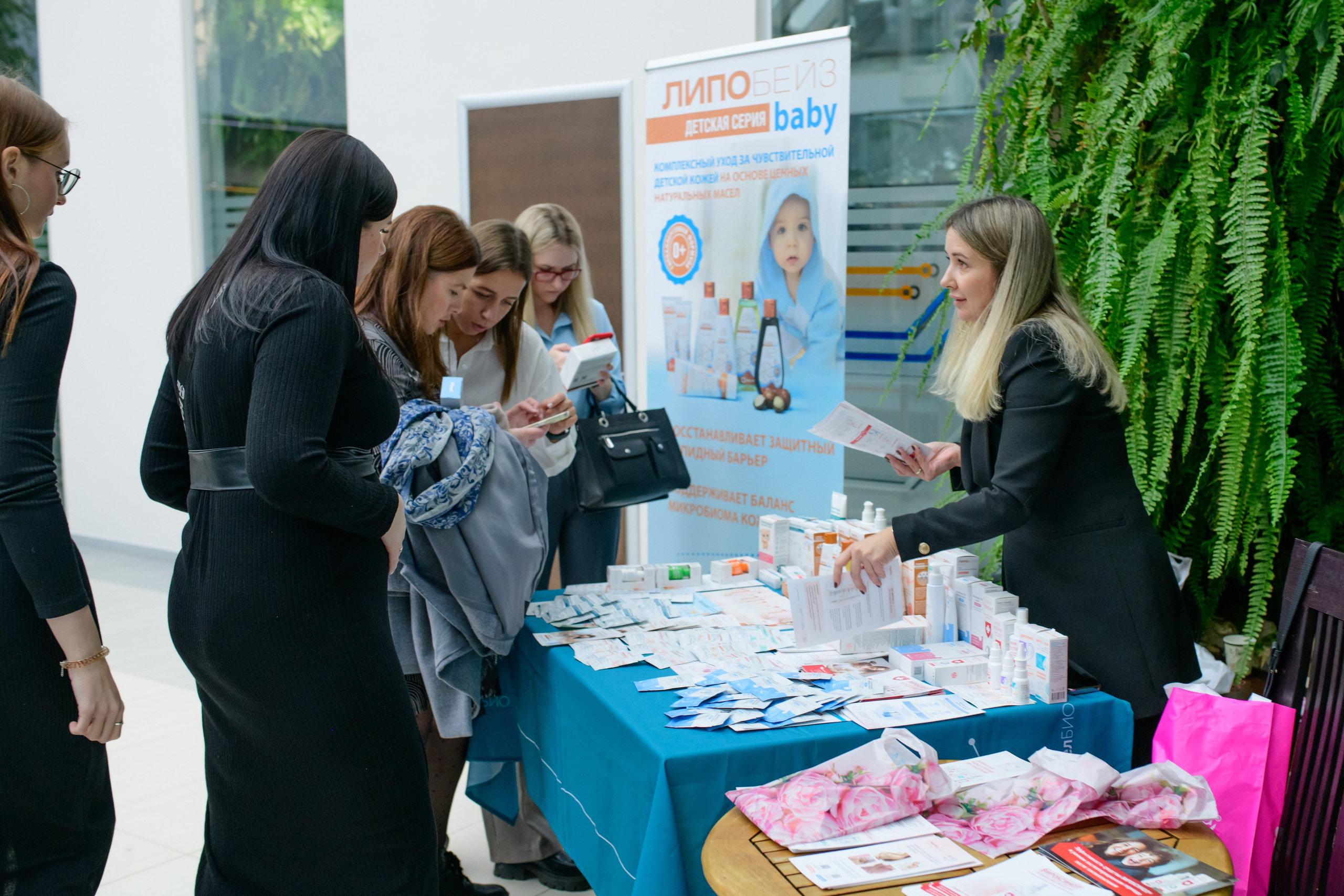 Фотоотчет праздника материнства ноябрь 2024 г. Профессиональный фотограф Елена Красилина г.Ярославль, г. Рыбинск