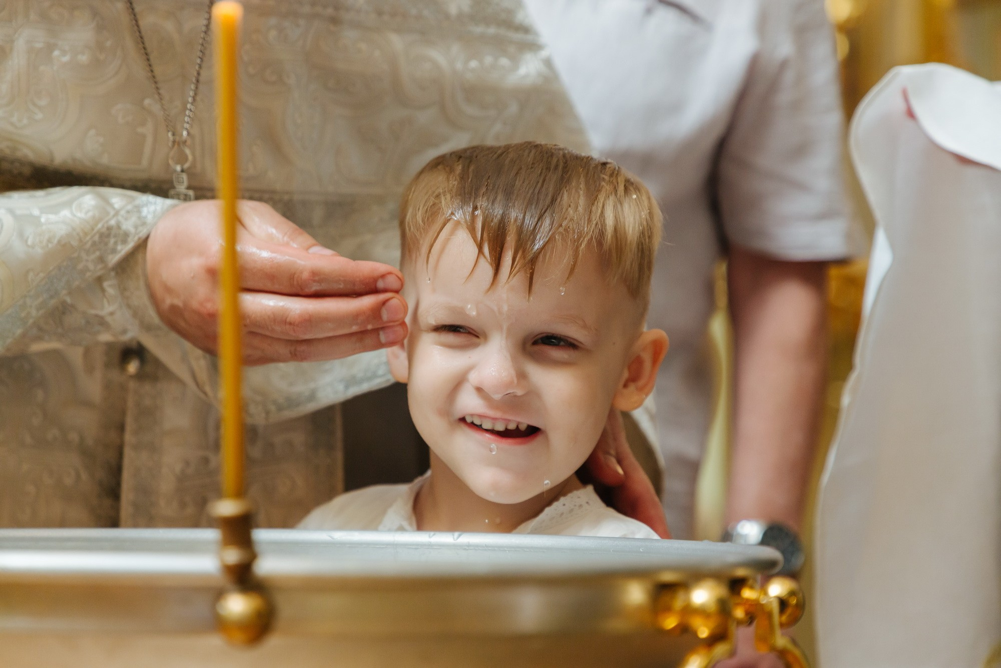 Крещение СПб Никольский собор сколько стоит, как записаться на крещение, где бесплатно крестить Питер, Крещение СПб Никольский собор цена крестин