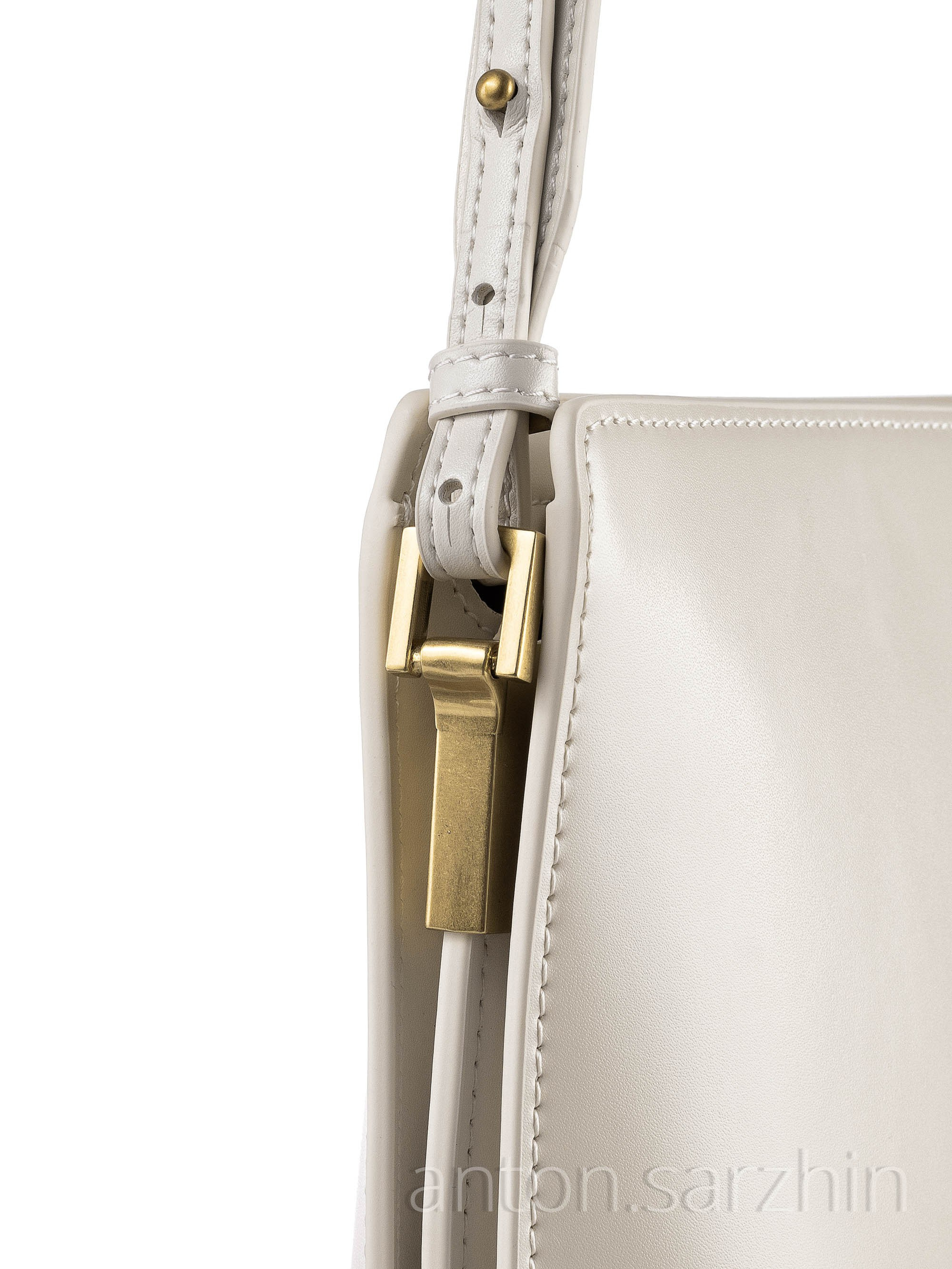 Предметная съемка и съемка сумок на моделях. Предметная фотосъемка в Москве предметный фотограф Саржин Антон