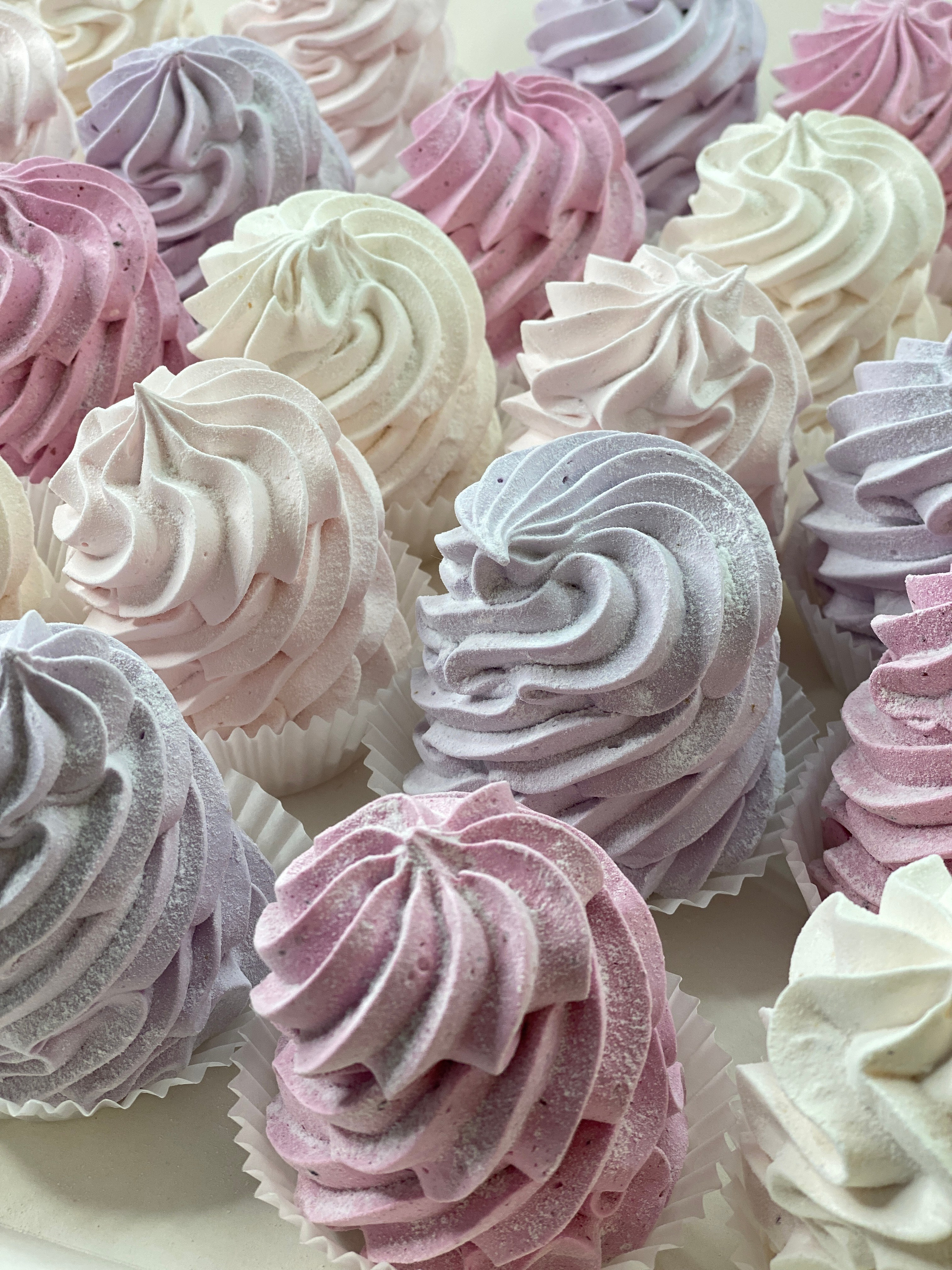 Завитки. Katyasugarsugar капкейки, зефир, торты Москва