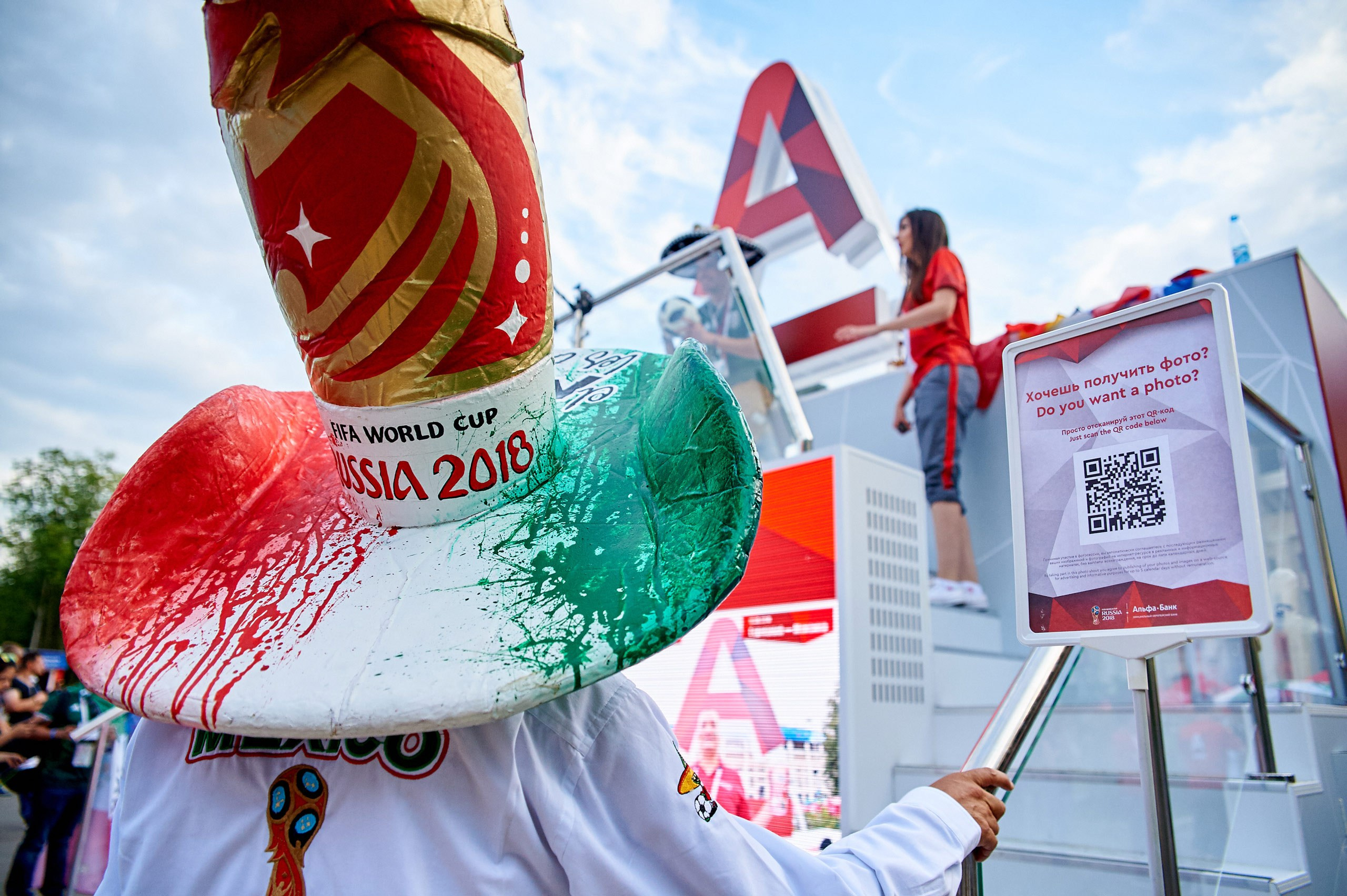 Фотобудки. Репортаж, деловой портрет, мобильная фотостудия с моментальной печатью