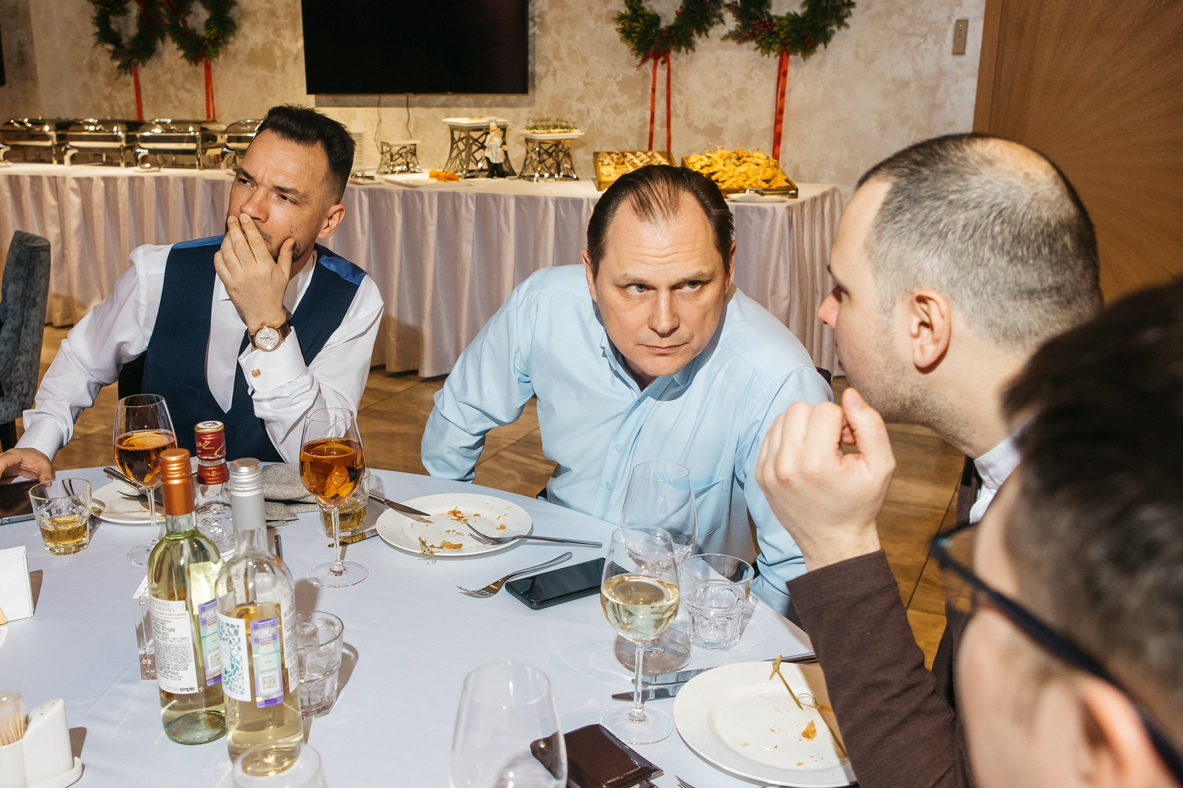 Хороший репортажный фотограф на корпоратив в Питере