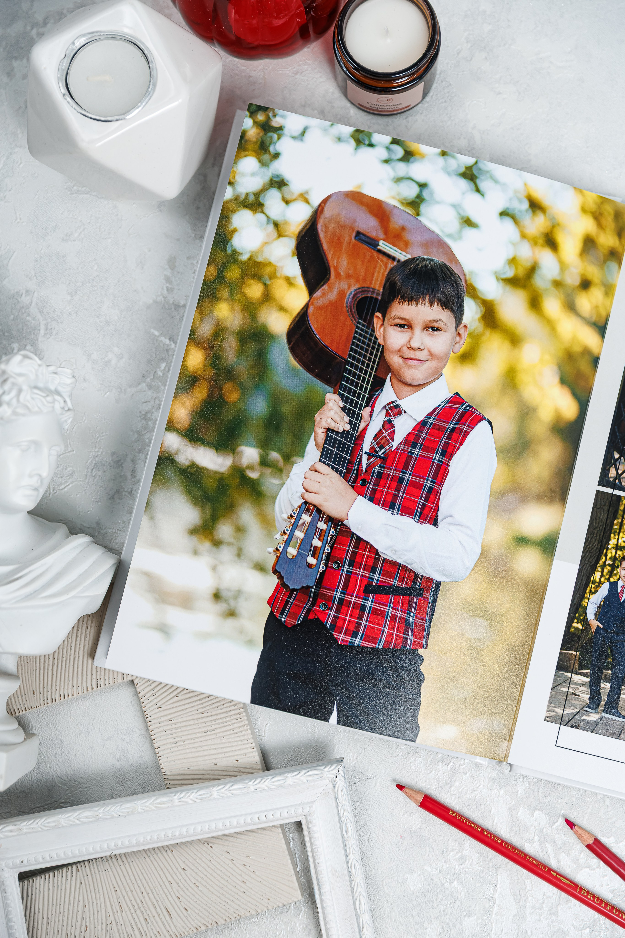 Выпускные альбомы 4 класс. Семейный и детский фотограф Комина Елена, Власиха, Одинцово