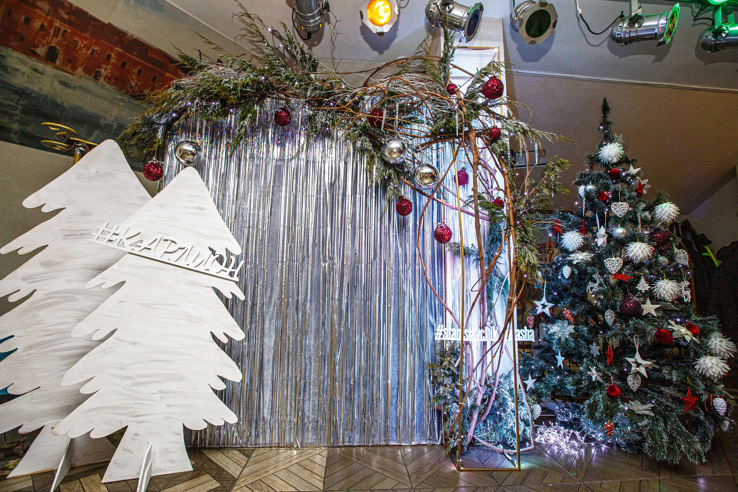 Новогодние корпоративы в кафе Карлион. Свадебный фотограф в Барановичах Вячеслав Шах-Гусейнов, фотошкола