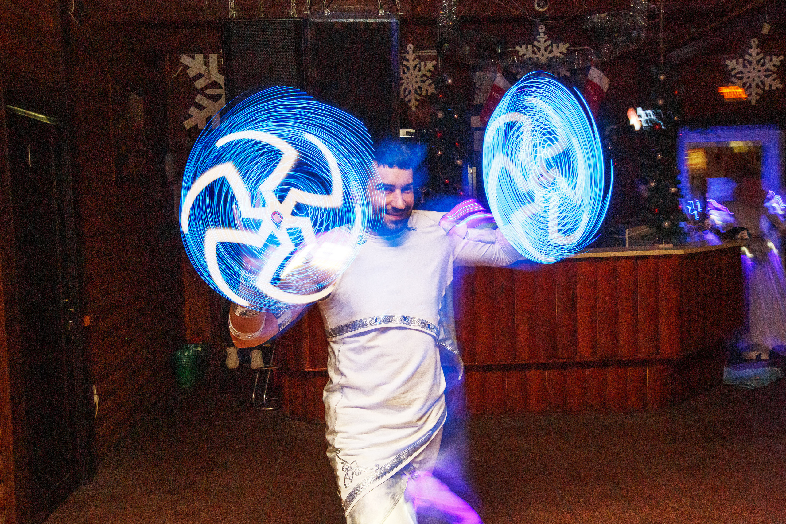 Новогодние корпоративы в кафе Карлион. Свадебный фотограф в Барановичах Вячеслав Шах-Гусейнов, фотошкола