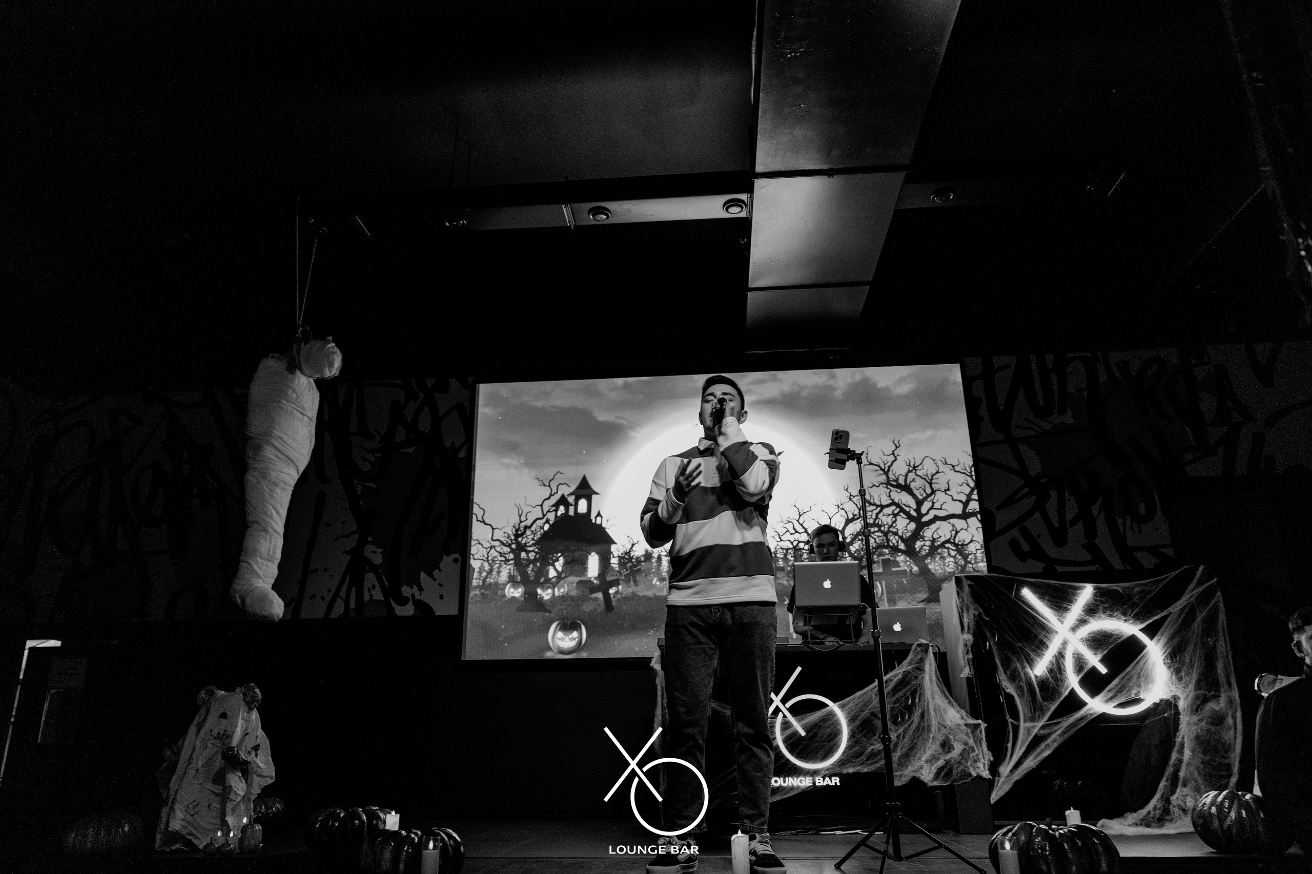 Halloween. Lounge Bar X.O