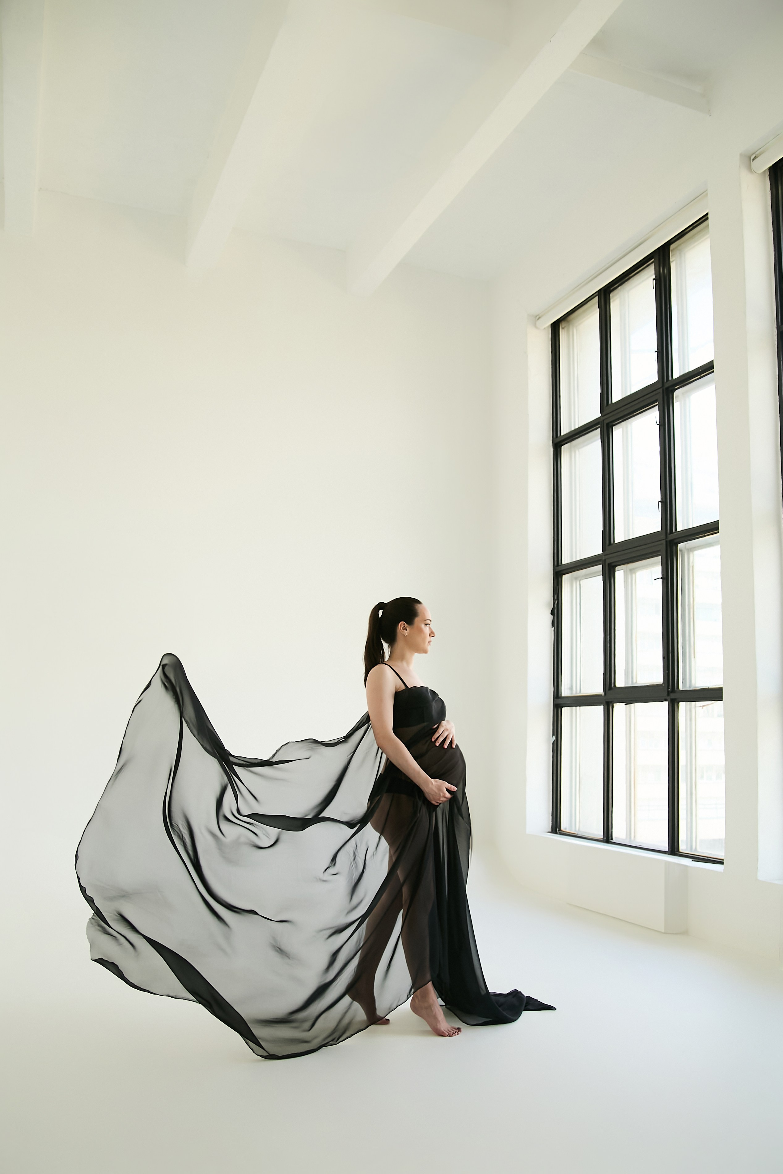 Фотосессия беременности — стильное фото в «Миллион Портретов»