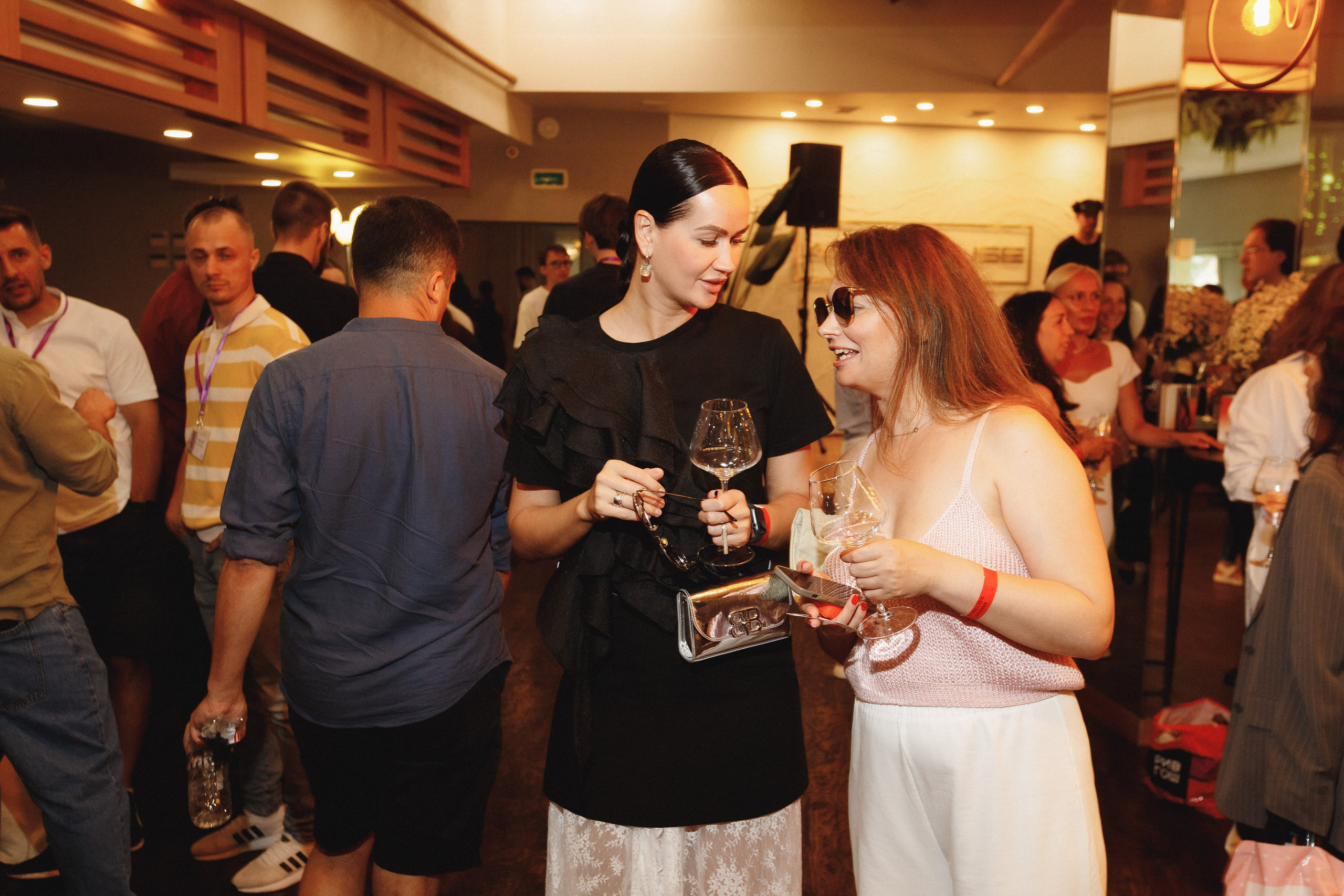 ФЕСТИВАЛЬ РОССИЙСКОГО ВИНА. СВОИ. ФОТООТЧЕТЫ-СОБЫТИЯ-МЕСТА