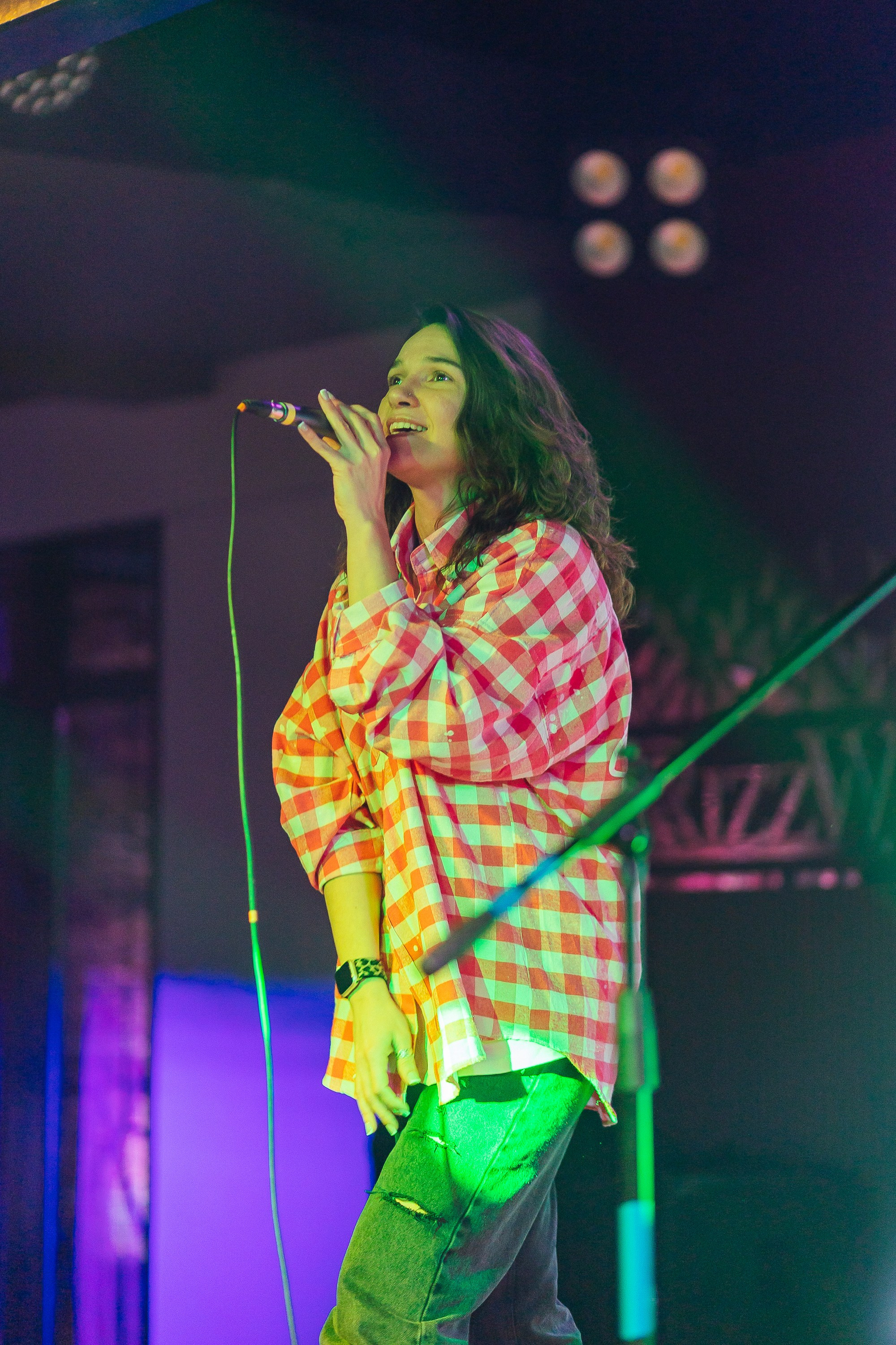 Конкурс караоке в RizzW. Фотограф Москва, Балашиха, МО. Свадьбы, репортажи, контент, портреты