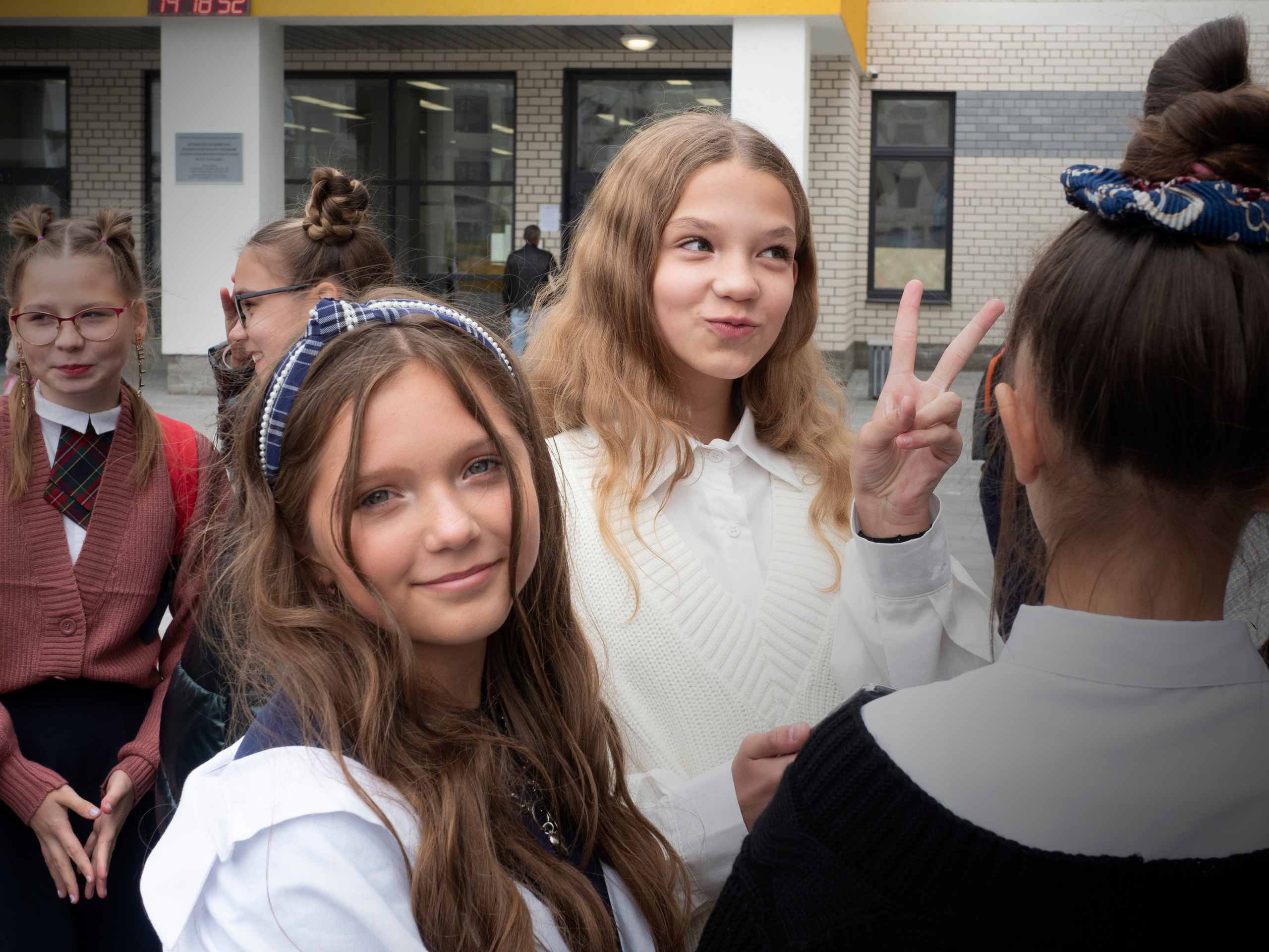 1 сентября 2021 г. 6 класс. Семейные фотографы в Екатеринбурге Анна и Александр A&A Best Foto