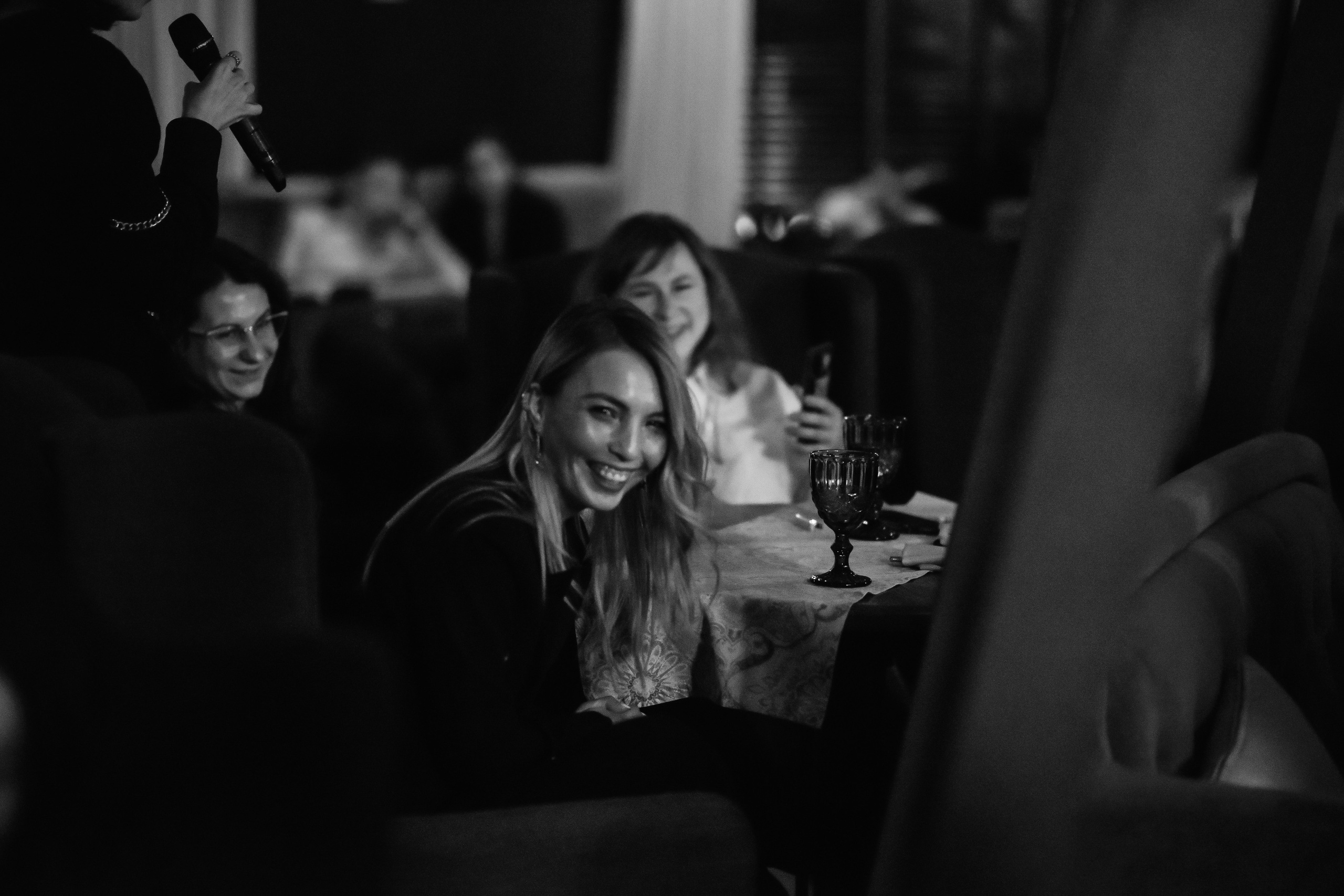 СЪЕМКИ при проекте «4 ЖЕНЫ». ТВ «ПЯТНИЦА». Фотограф для бизнесконтента, репортажей и семейного альбома в Москве