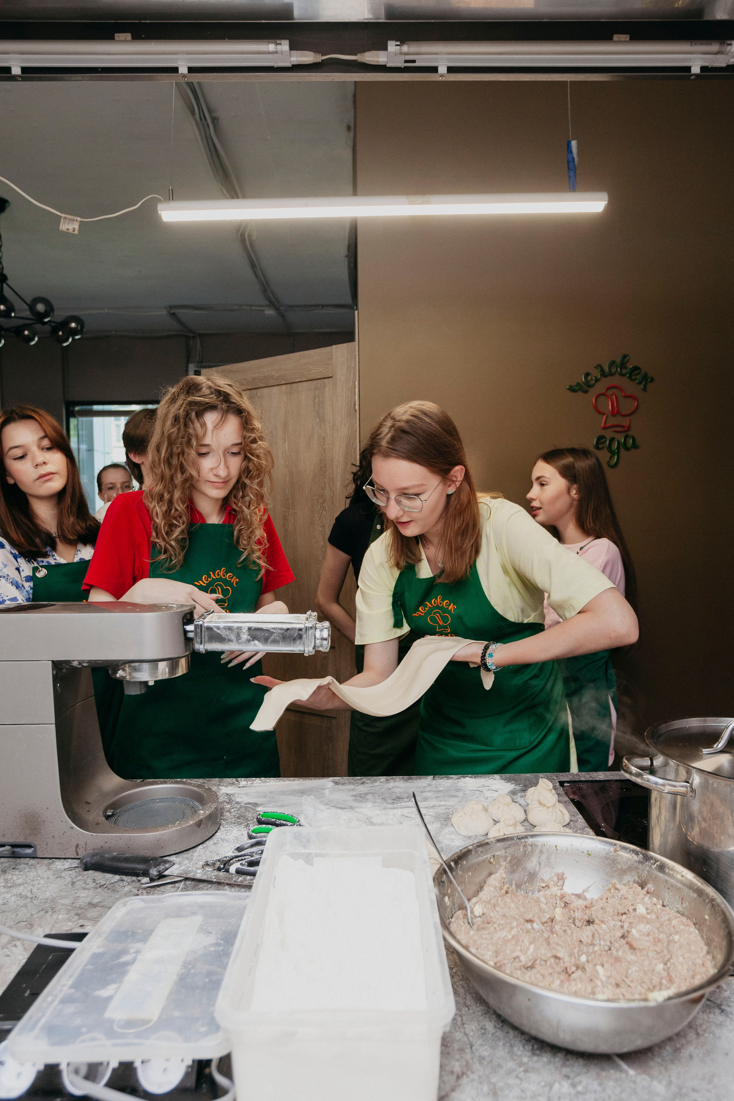 Кулинарный МК студии «ЧЕЛОВЕК И ЕДА». Stanislav Baryshev — People. Emotions. Atmosphere