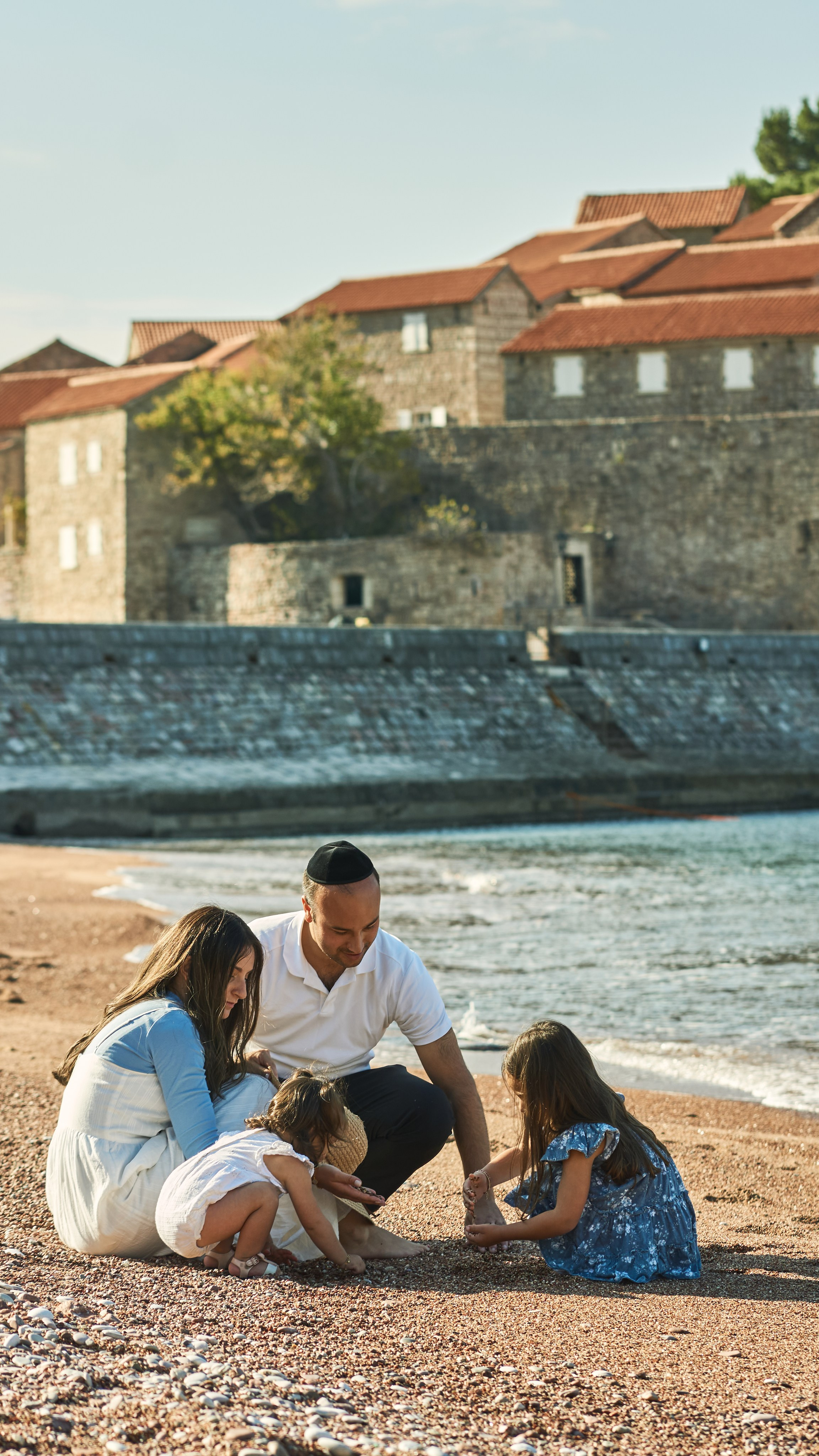 Family Photoshoot in Sveti Stefan — Shoshana & Jacob Family