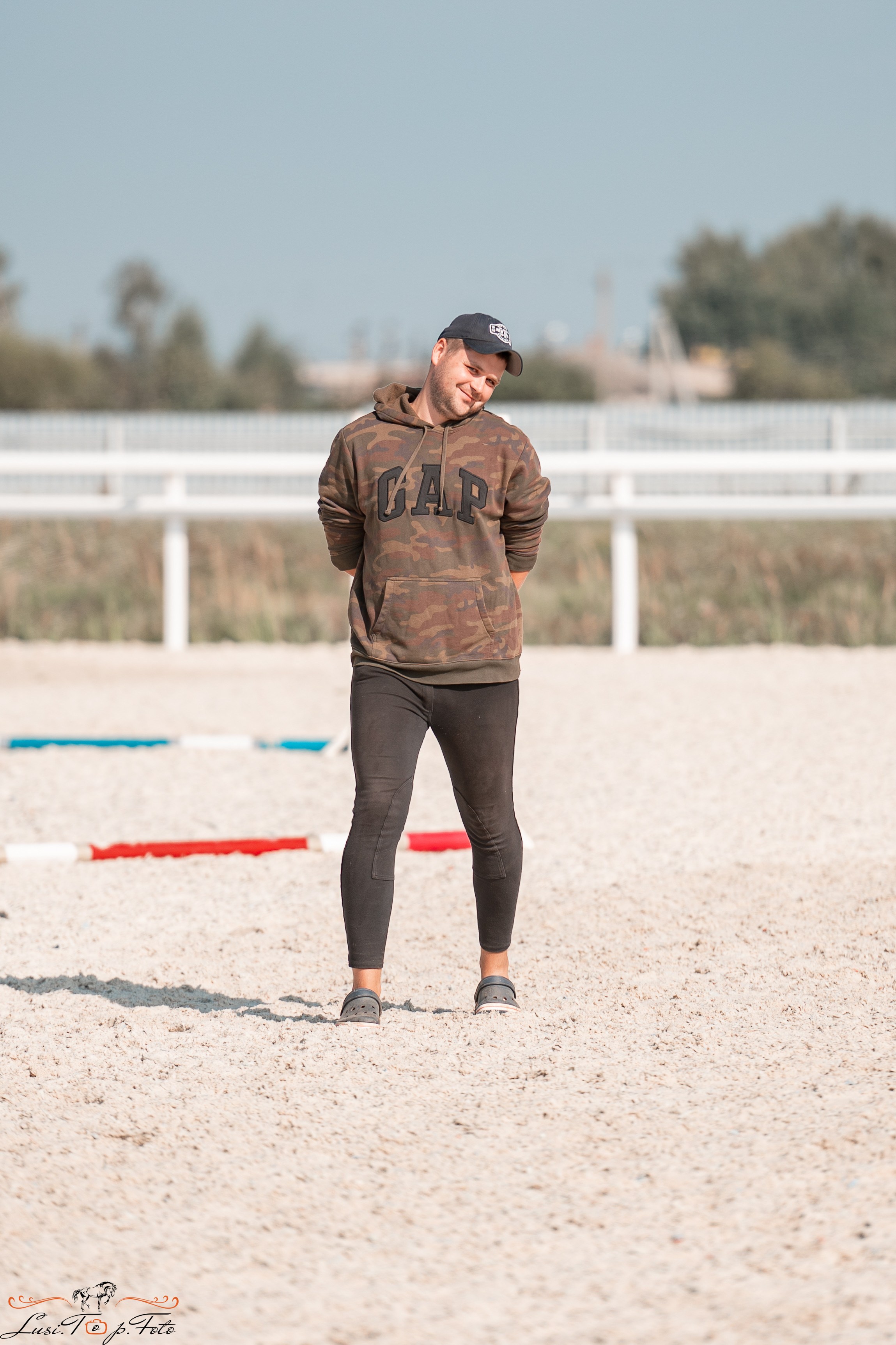 Открытая тренировка по конкуру в КК Equipark. Конный и фотограф с животными в Твери Топталова Люся