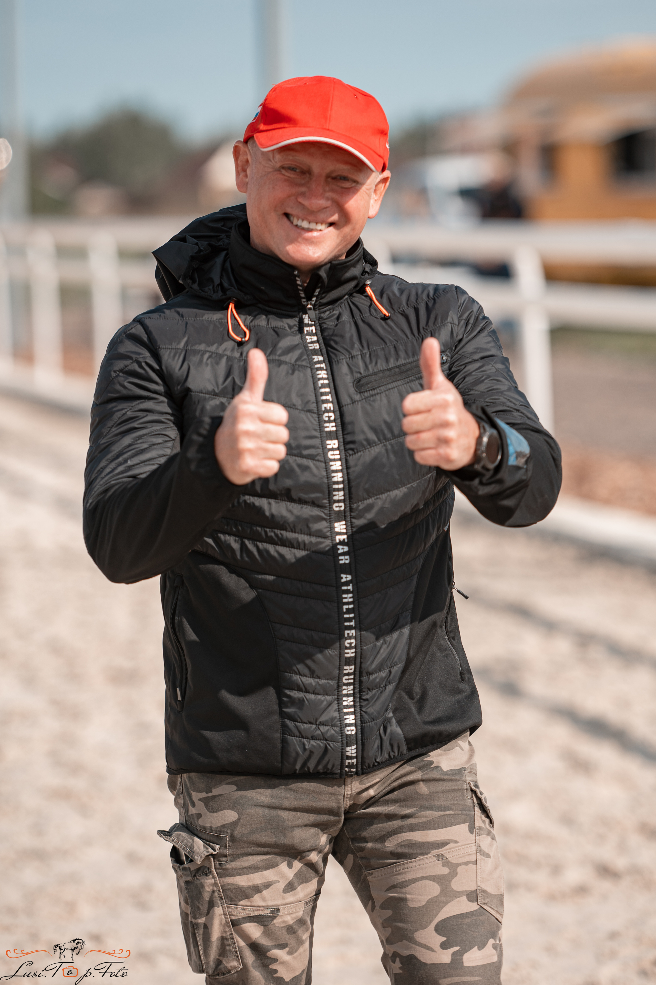 Открытая тренировка по выездке в КК Equipark. Конный и фотограф с животными в Твери Топталова Люся