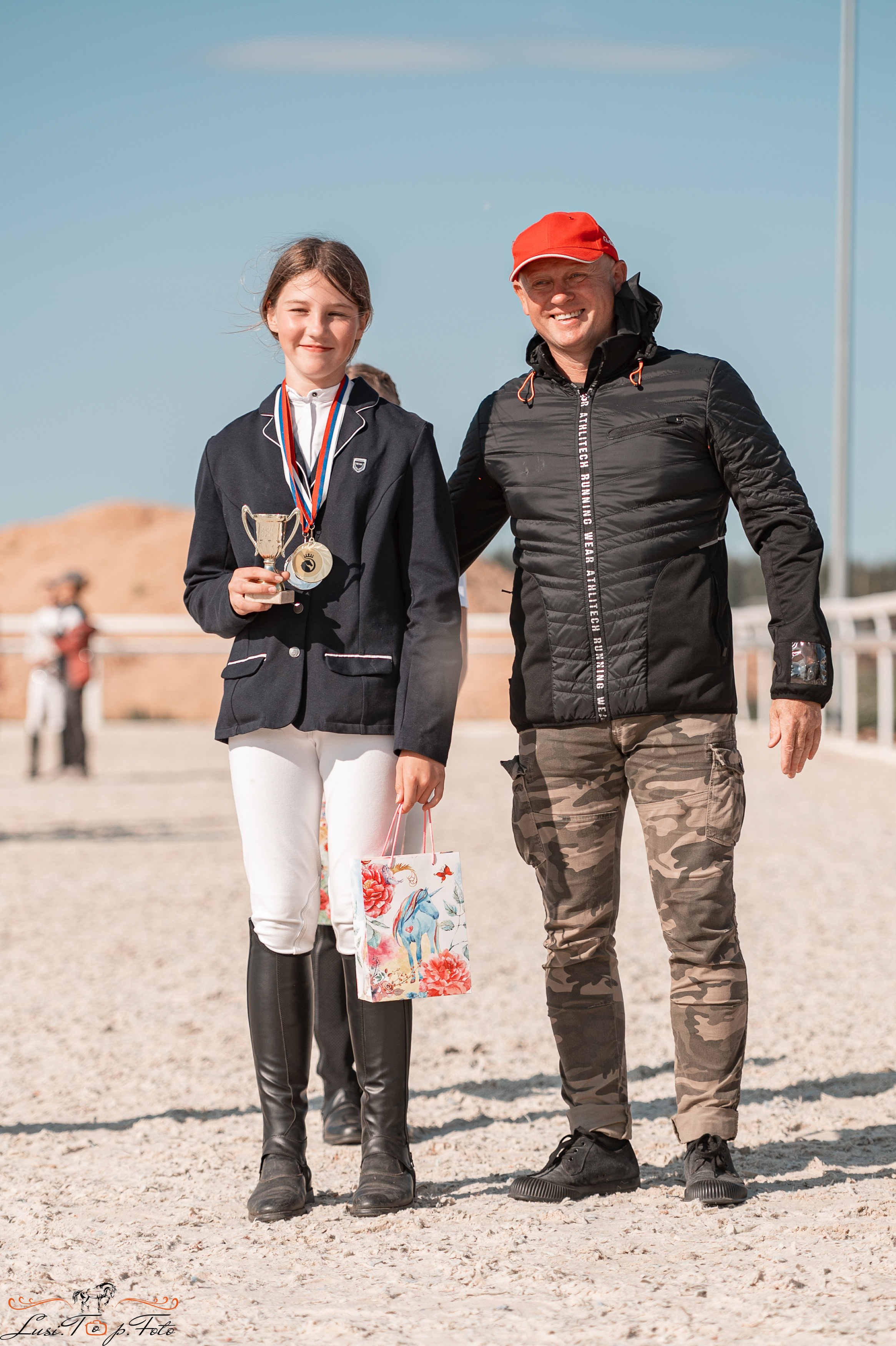 Открытая тренировка по выездке в КК Equipark. Конный и фотограф с животными в Твери Топталова Люся