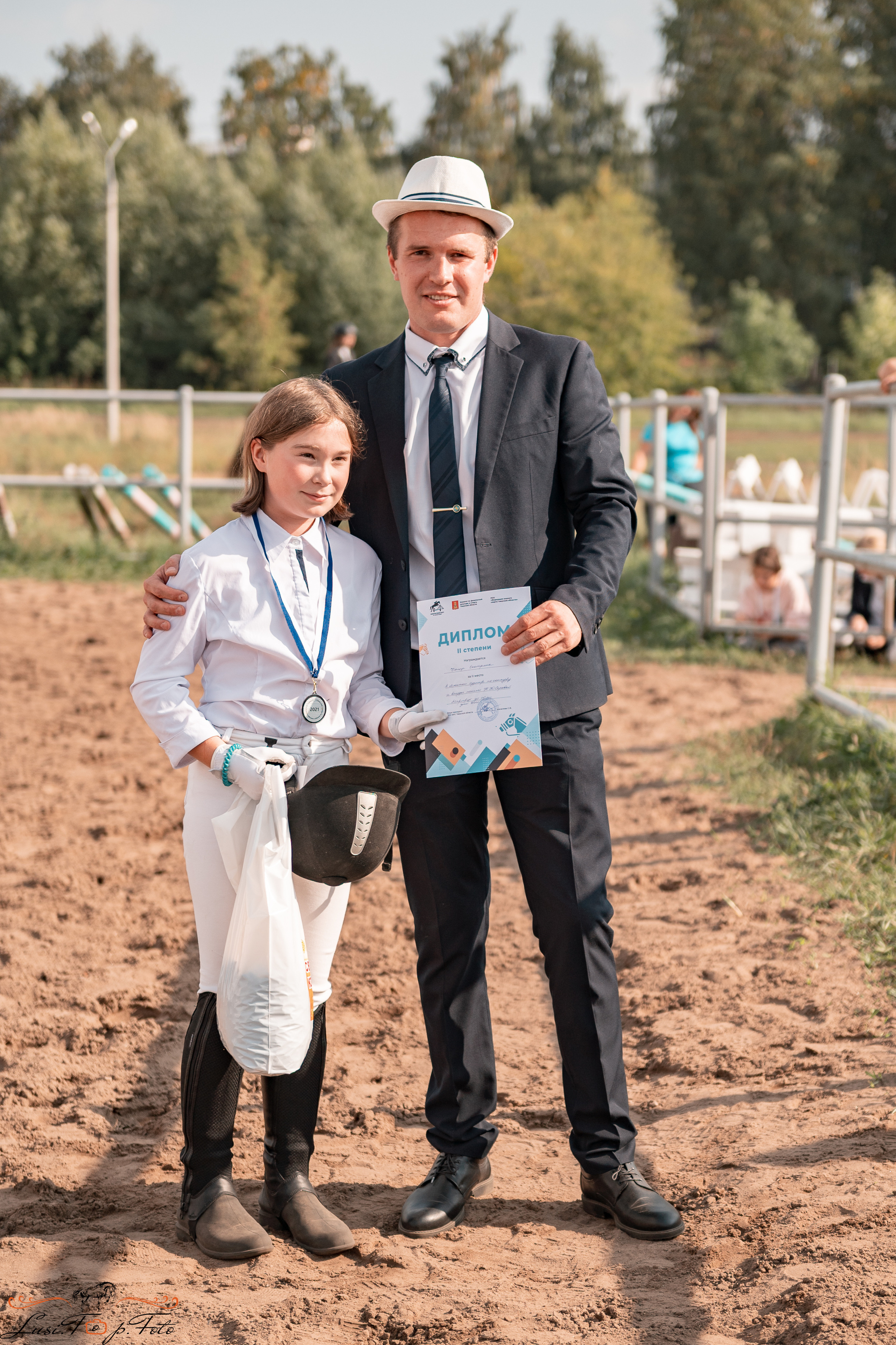 Турнир по выездке и конкуру памяти Н. Ю. Серовой (второй день — конкур). Конный и фотограф с животными в Твери Топталова Люся