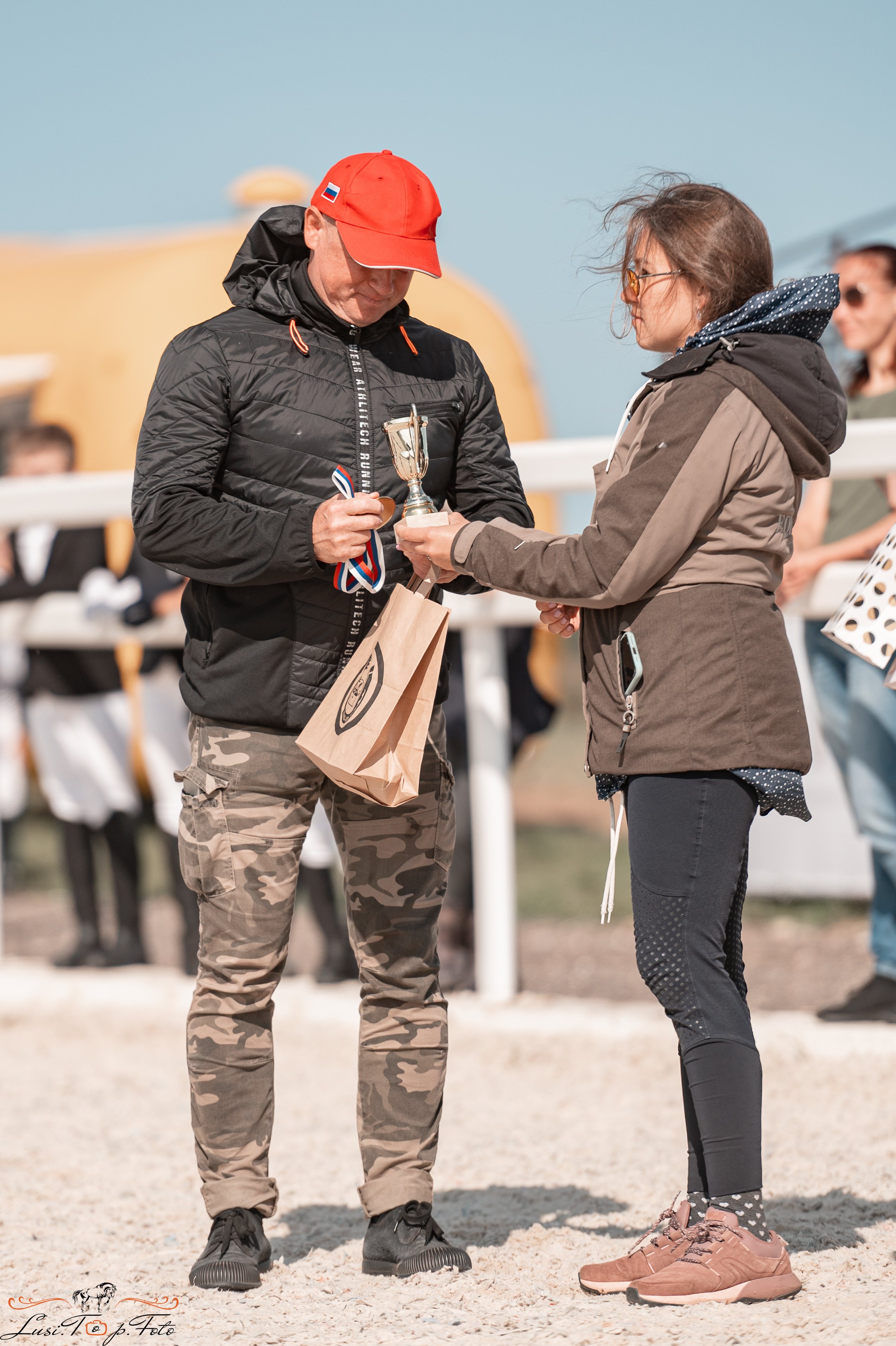 Открытая тренировка по выездке в КК Equipark. Конный и фотограф с животными в Твери Топталова Люся