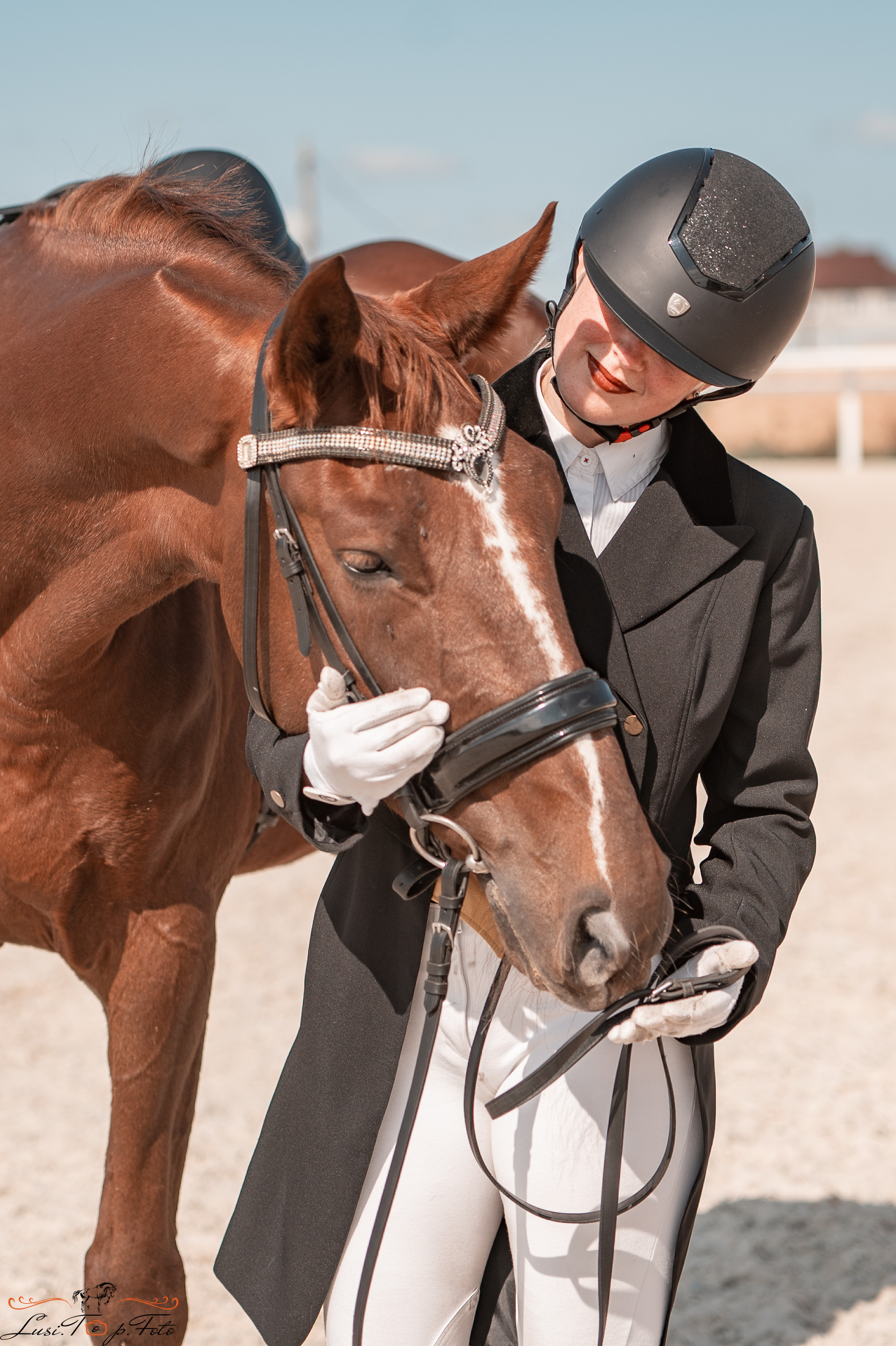 Открытая тренировка по выездке в КК Equipark. Конный и фотограф с животными в Твери Топталова Люся