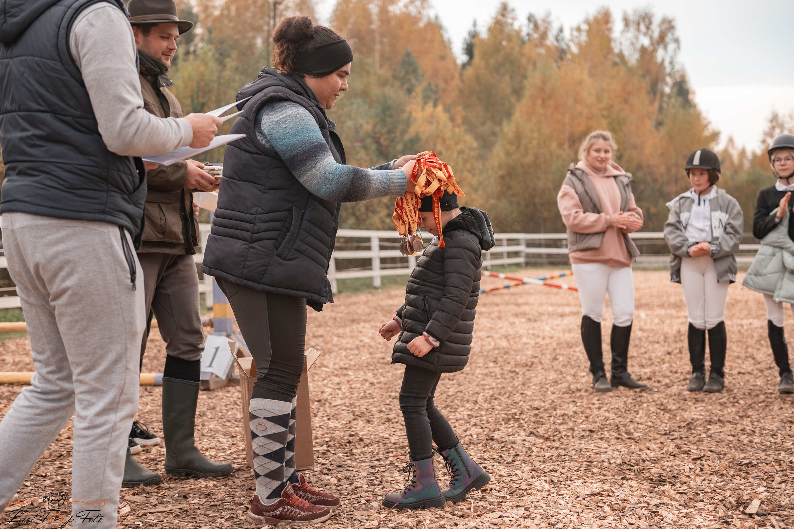 КК Траверсале Конкур. Конный и фотограф с животными в Твери Топталова Люся