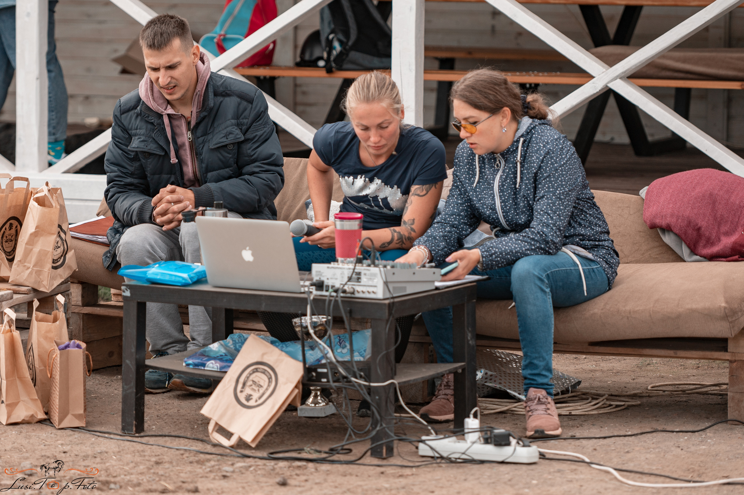 Открытая тренировка по конкуру в КК Equipark. Конный и фотограф с животными в Твери Топталова Люся