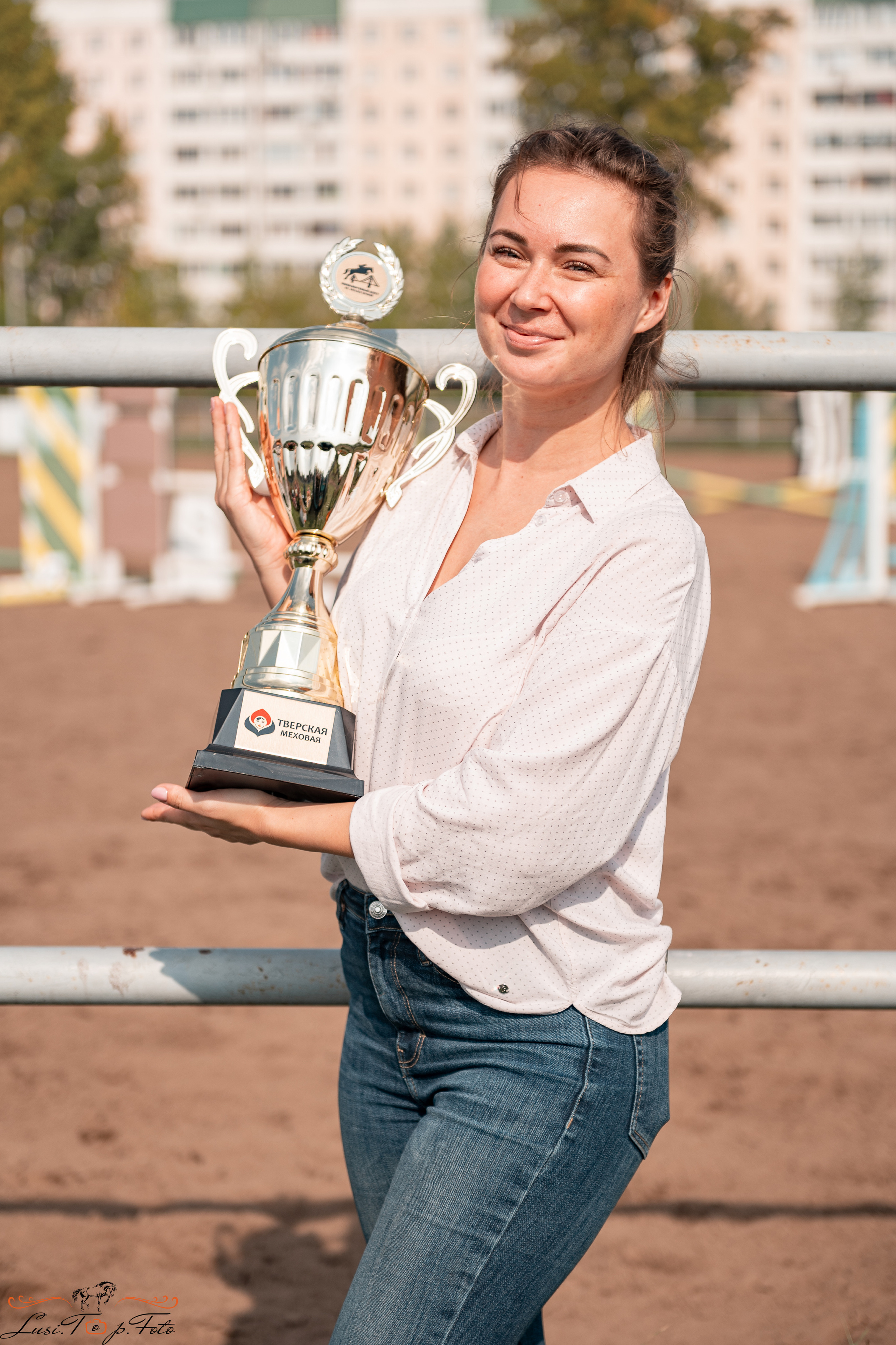 Турнир по выездке и конкуру памяти Н. Ю. Серовой (второй день — конкур). Конный и фотограф с животными в Твери Топталова Люся