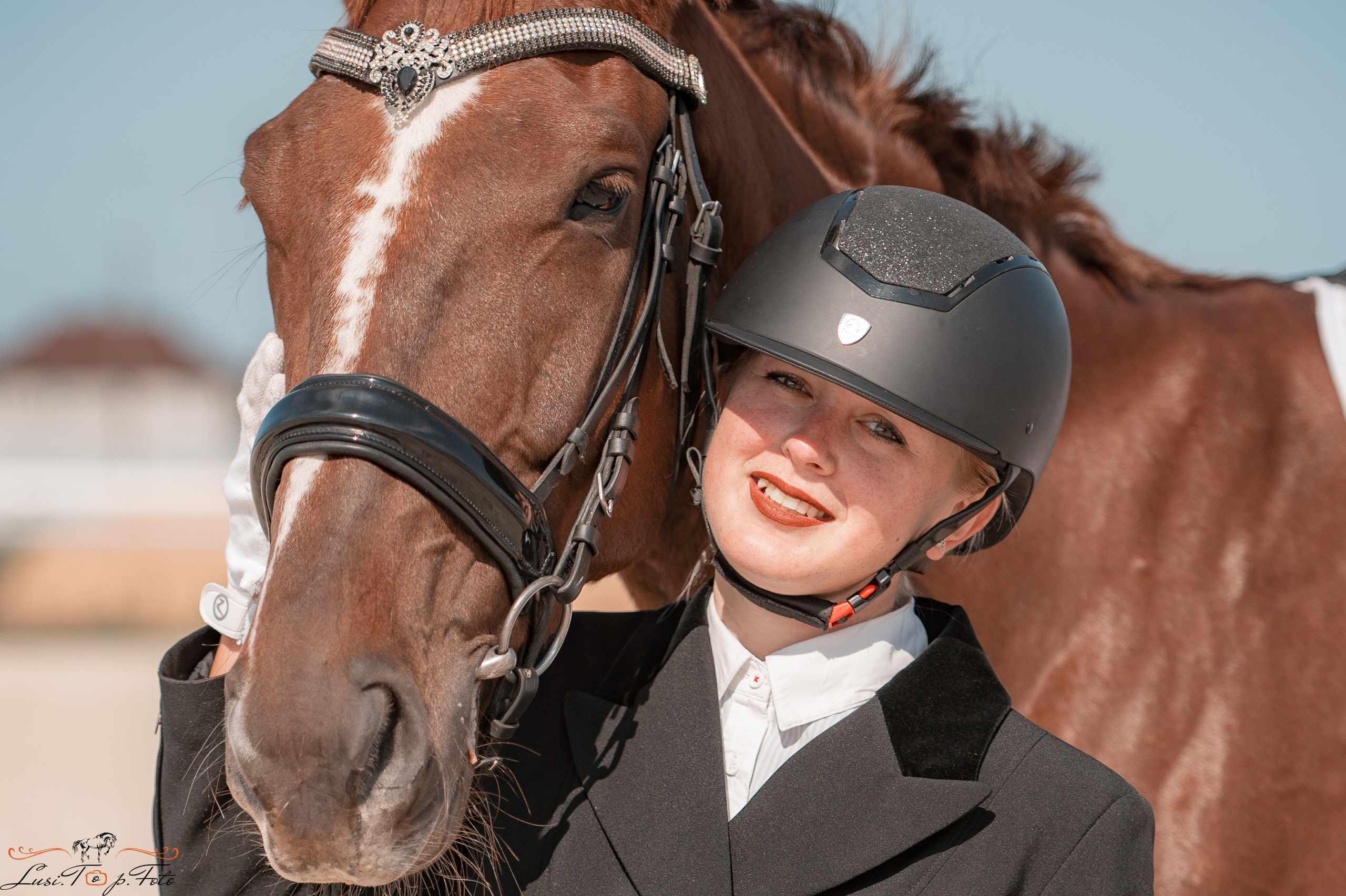 Открытая тренировка по выездке в КК Equipark. Конный и фотограф с животными в Твери Топталова Люся