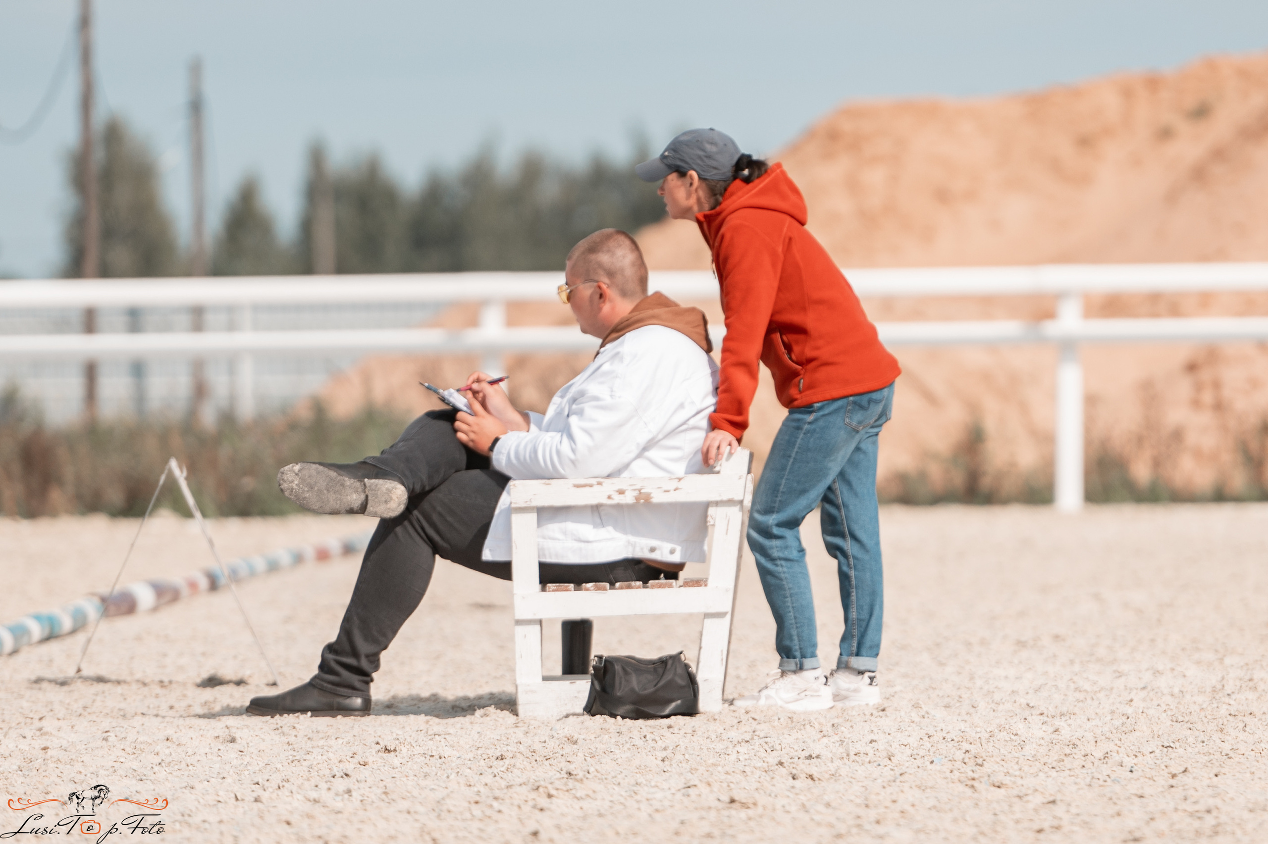 Открытая тренировка по выездке в КК Equipark. Конный и фотограф с животными в Твери Топталова Люся