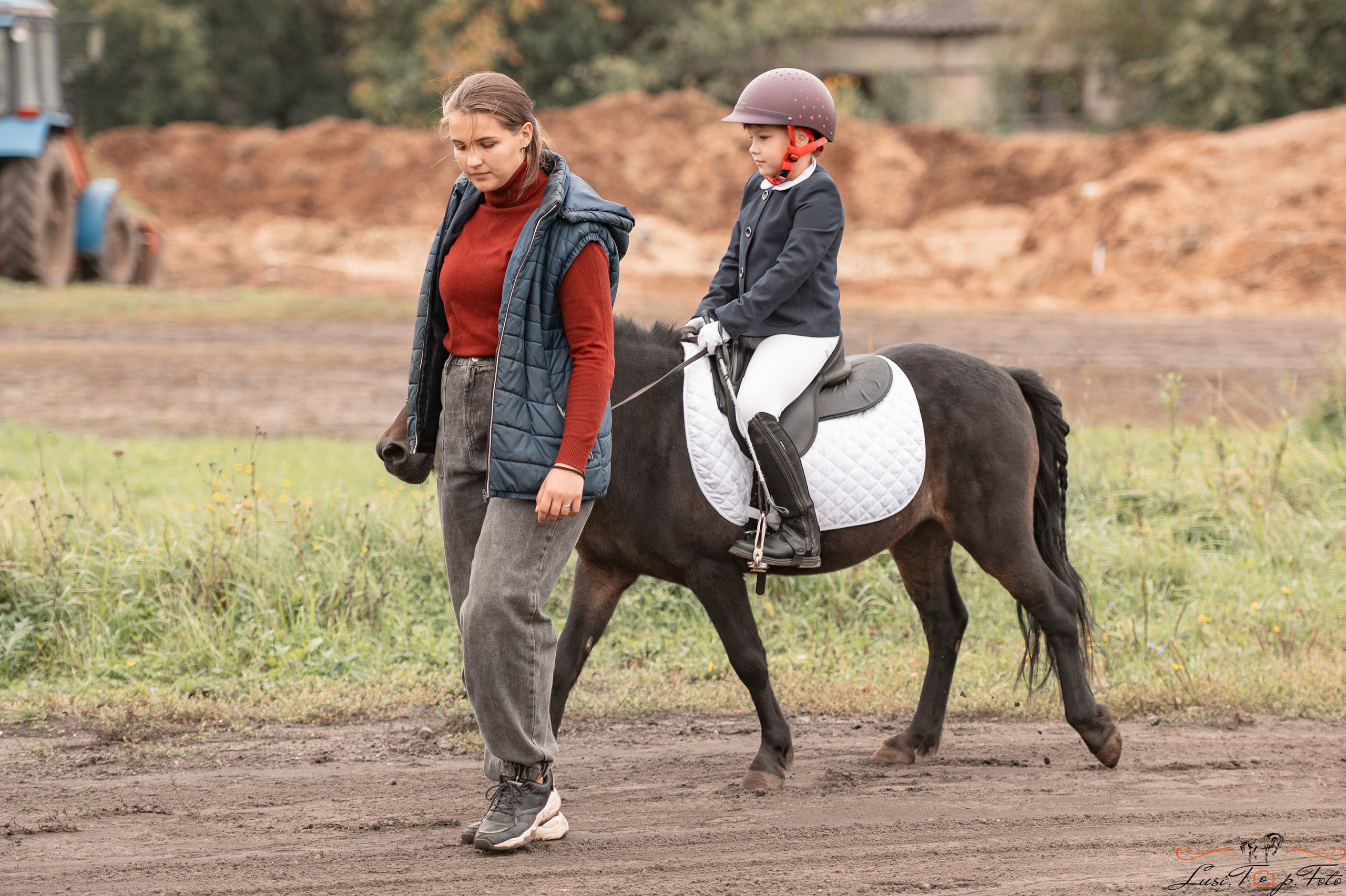 Турнир по выездке и конкуру памяти Н. Ю. Серовой (день 1 — выездка). Конный и фотограф с животными в Твери Топталова Люся
