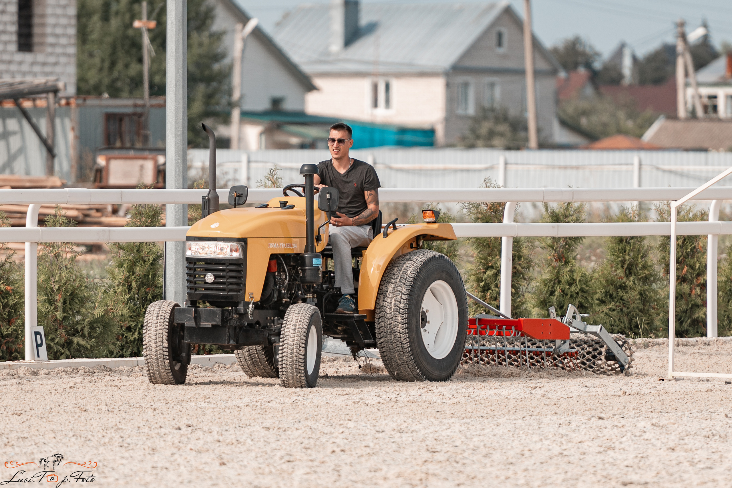 Открытая тренировка по конкуру в КК Equipark. Конный и фотограф с животными в Твери Топталова Люся