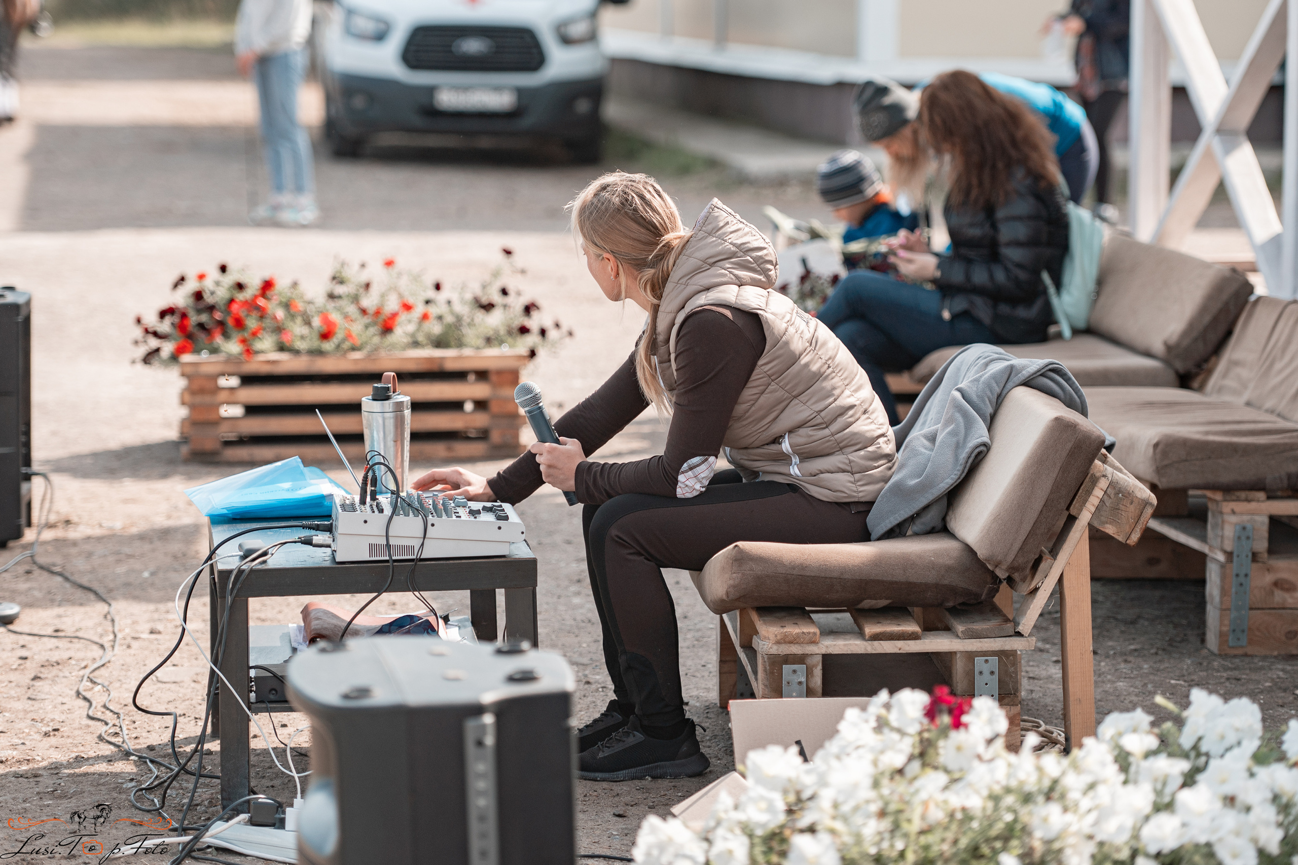 Открытая тренировка по выездке в КК Equipark. Конный и фотограф с животными в Твери Топталова Люся