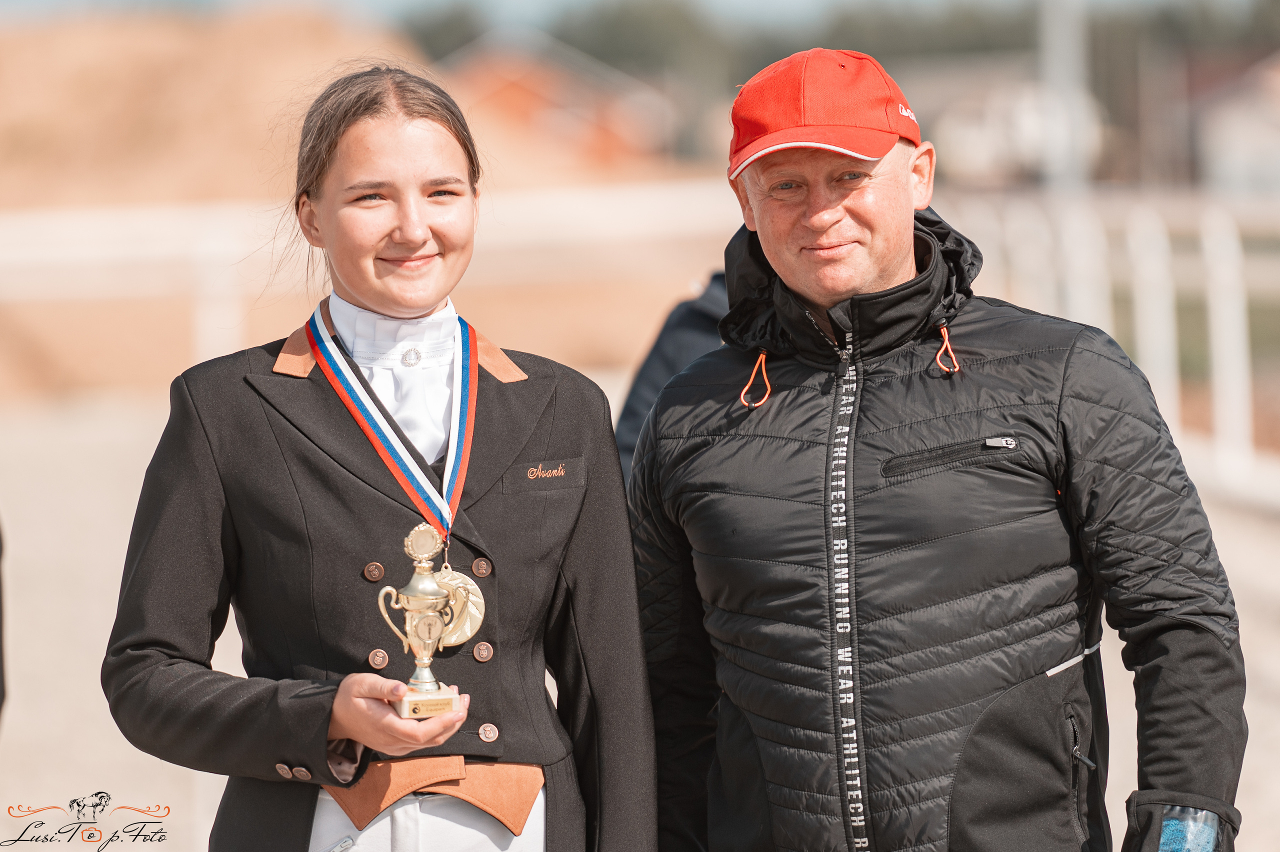 Открытая тренировка по выездке в КК Equipark. Конный и фотограф с животными в Твери Топталова Люся