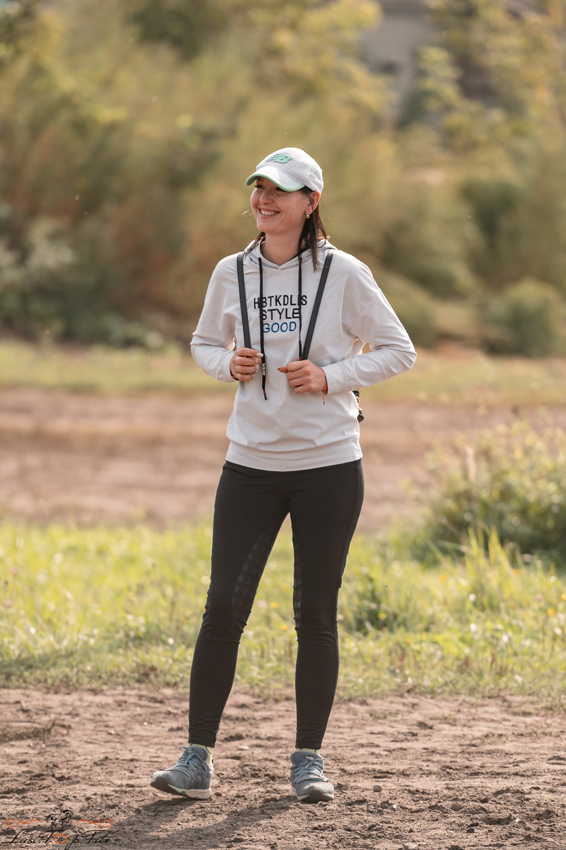 Турнир по выездке и конкуру памяти Н. Ю. Серовой (второй день — конкур). Конный и фотограф с животными в Твери Топталова Люся