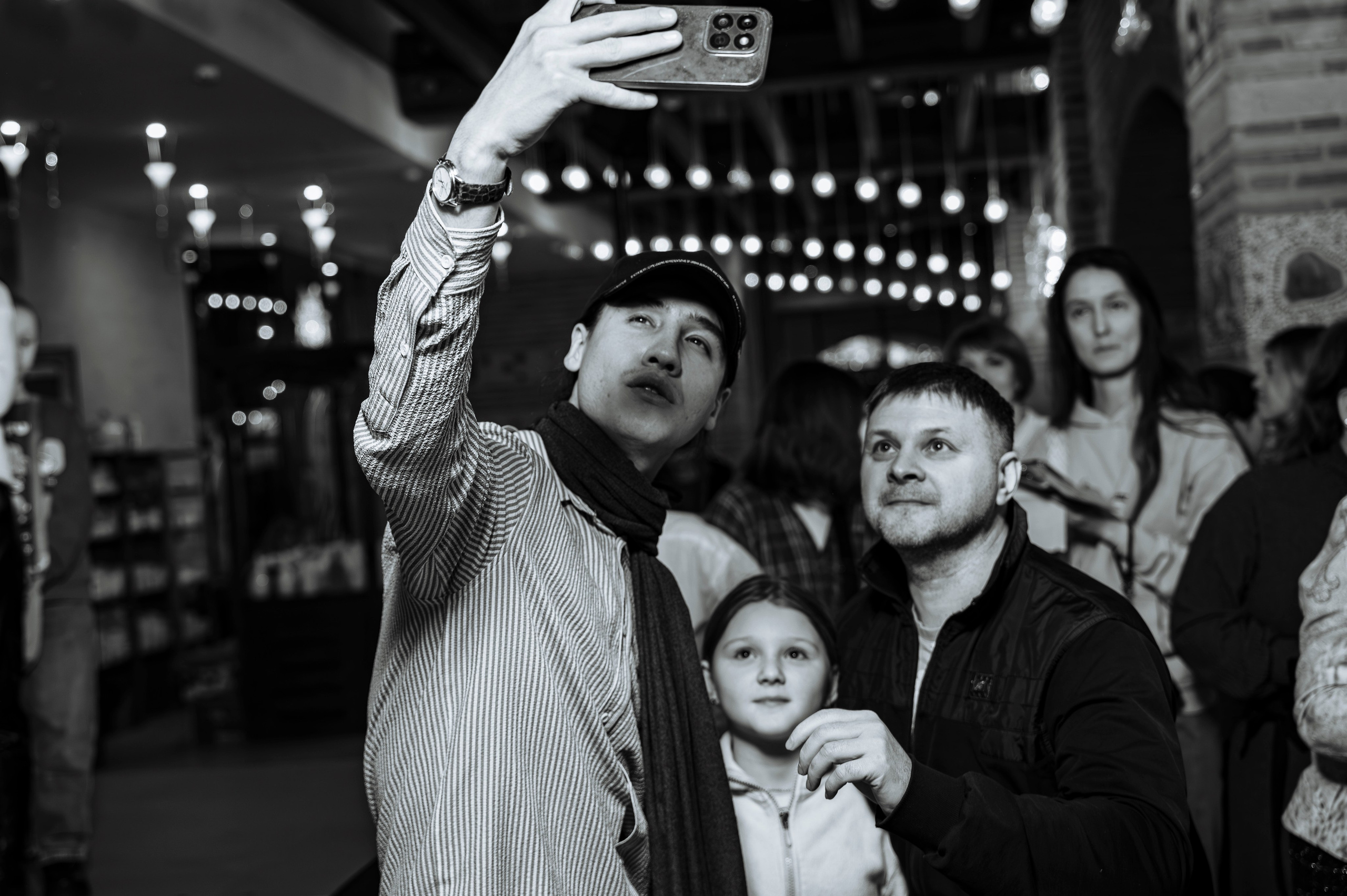 ФАН встреча участников проекта FACTOR.BY: Ибрагима Карасова и Шамхала Хачатуряна. Фотограф Беларусь — Ольга Шаповалова (Жардецкая)