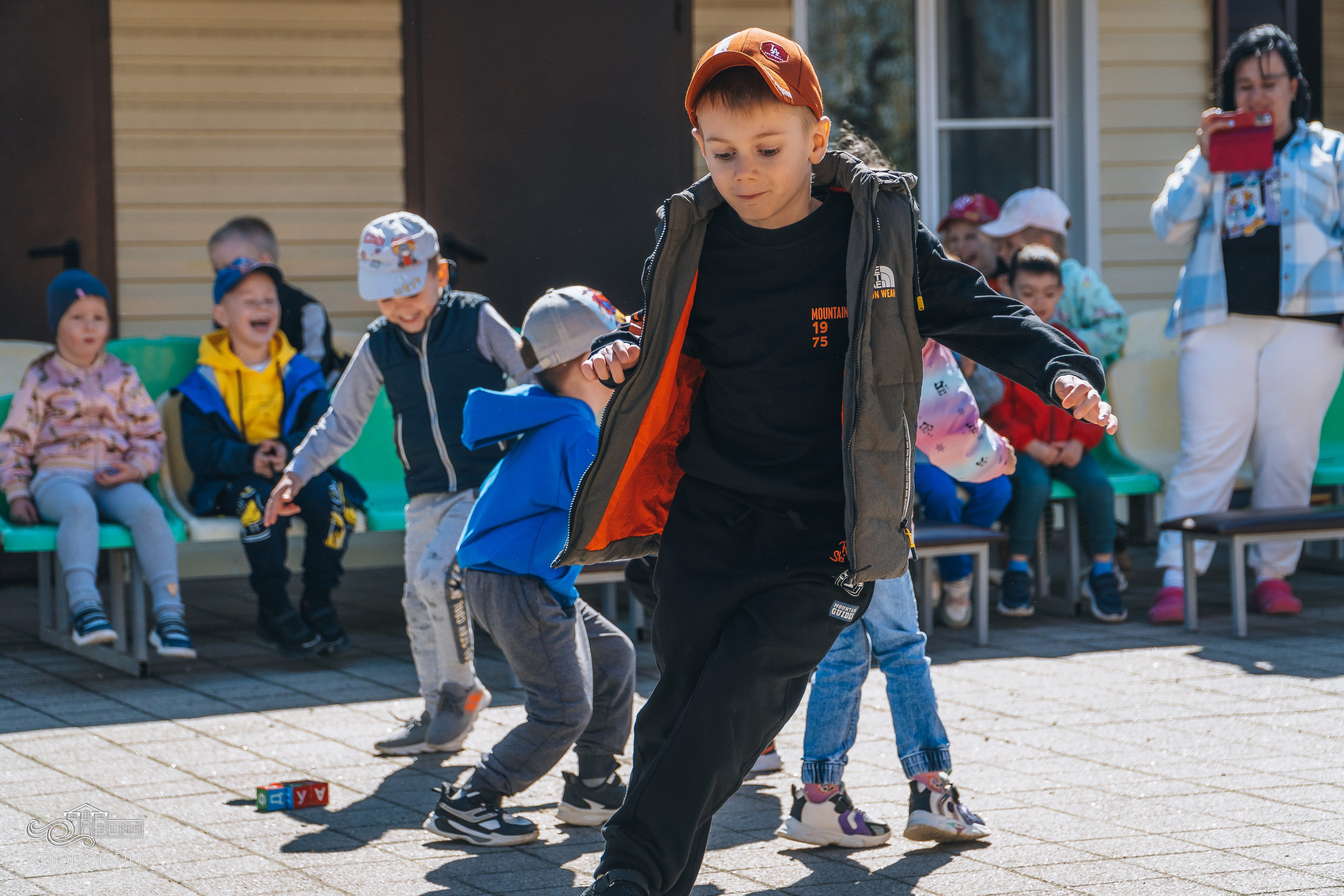 Цикл игровых программ. Новотитаровский Дом культуры