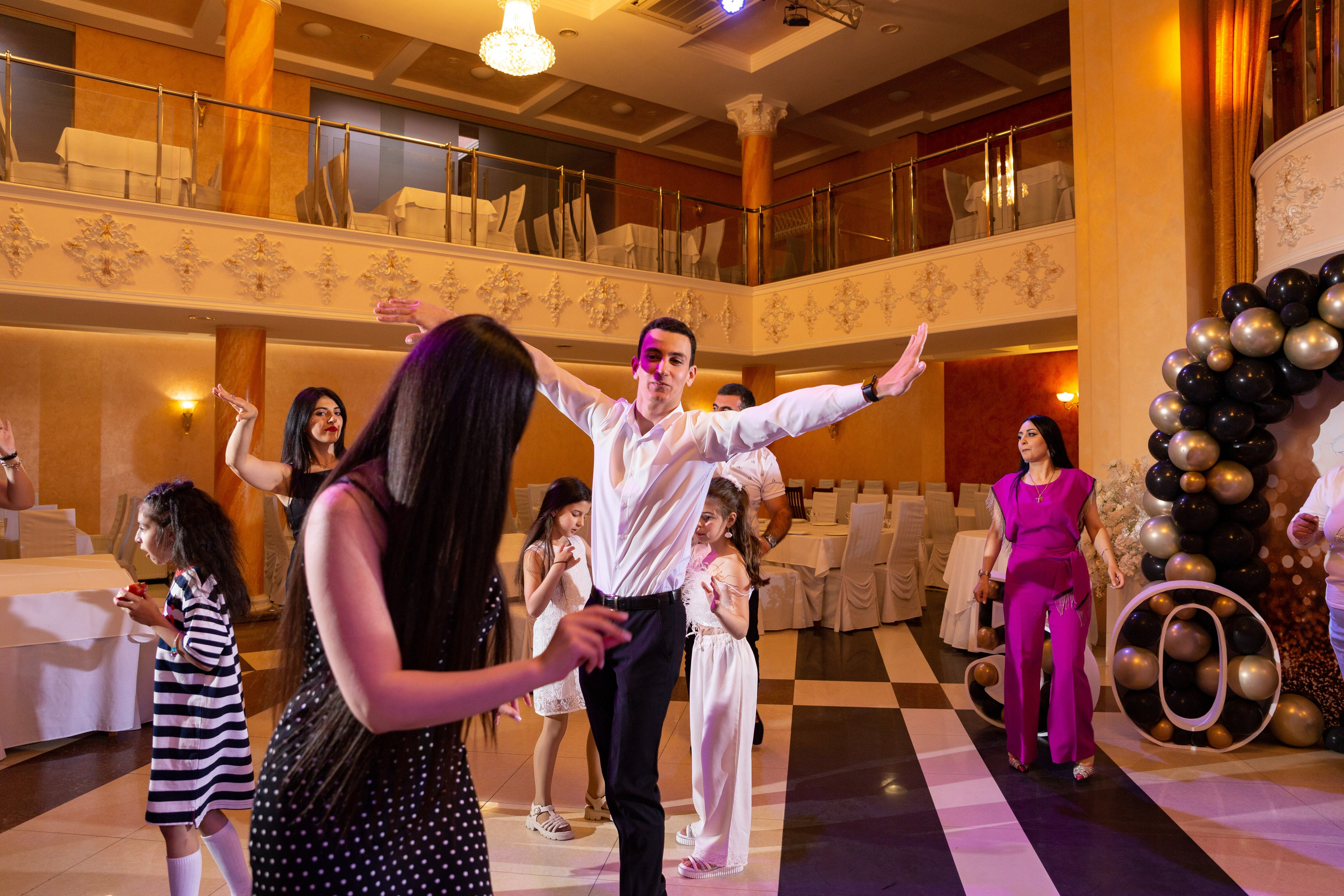 Съёмка юбилея. Фотограф в Ростове Александр Градов — заказать услуги фотографа