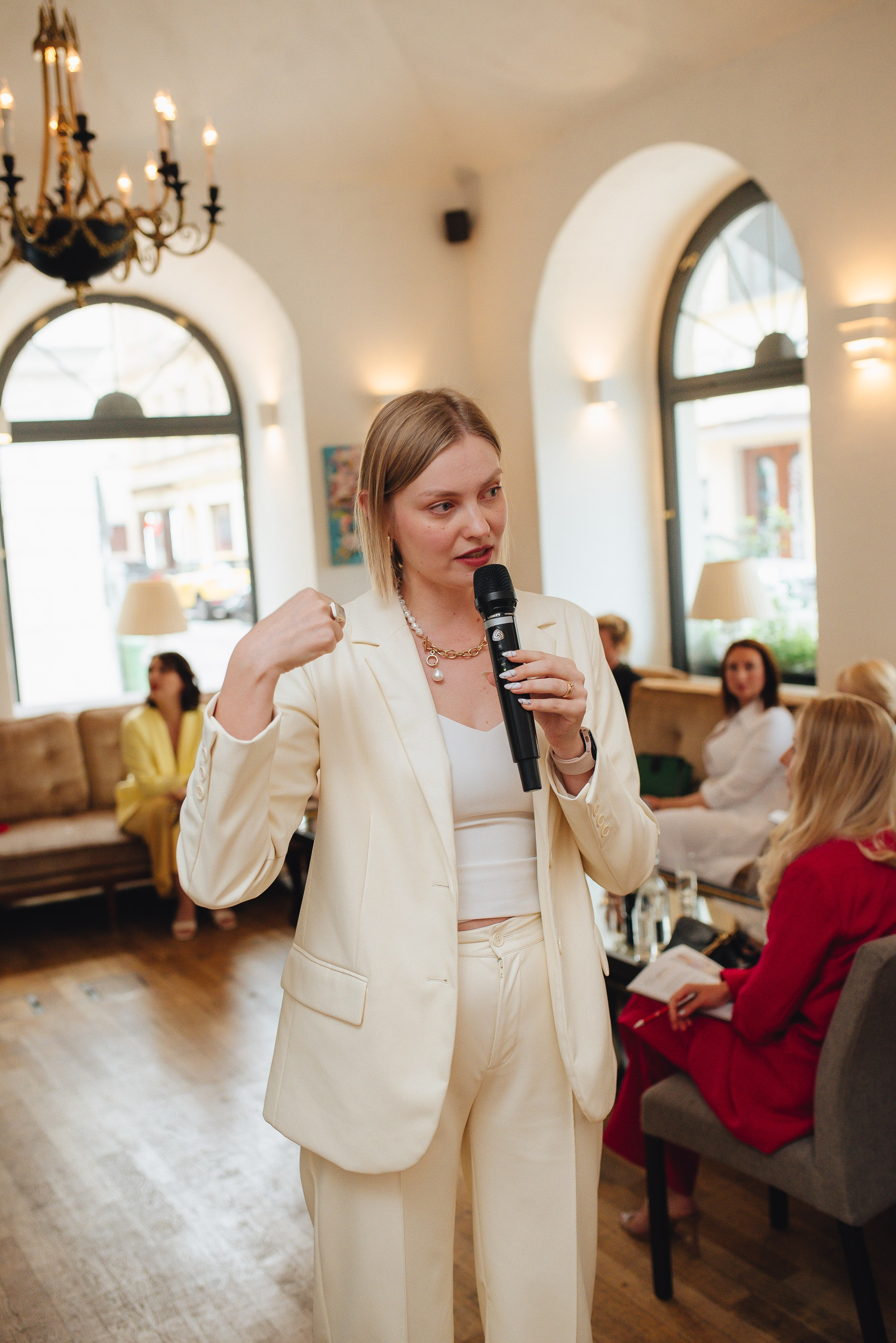 Летняя вечеринка сообщества «Масштабные женщины». Фотограф Прага | Photographer Prague| Фотограф в Праге Яра Куркус