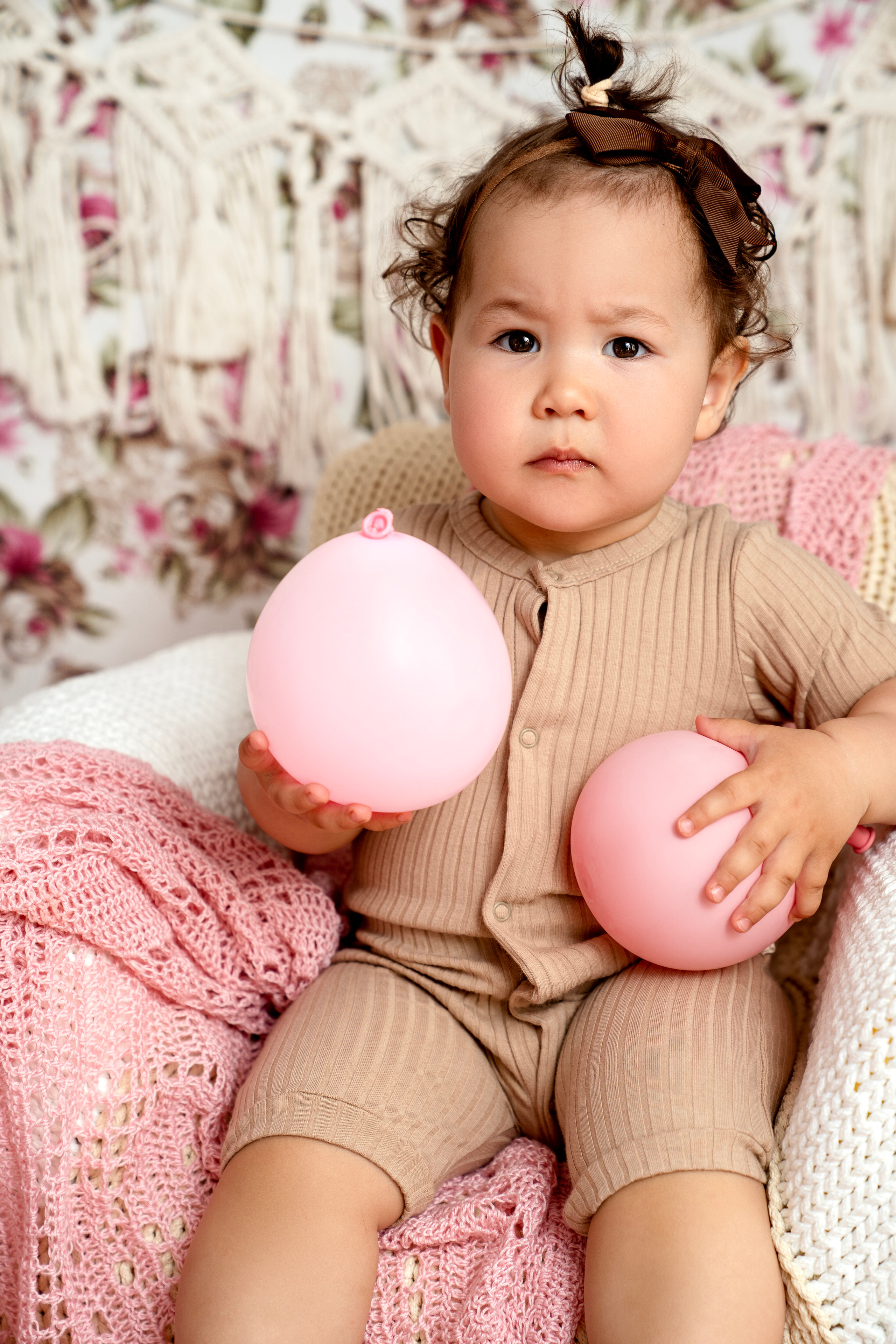 Фотосессия ГОДОВАСИЕ. Фотограф новорожденных, детей до года и беременных в Симферополе