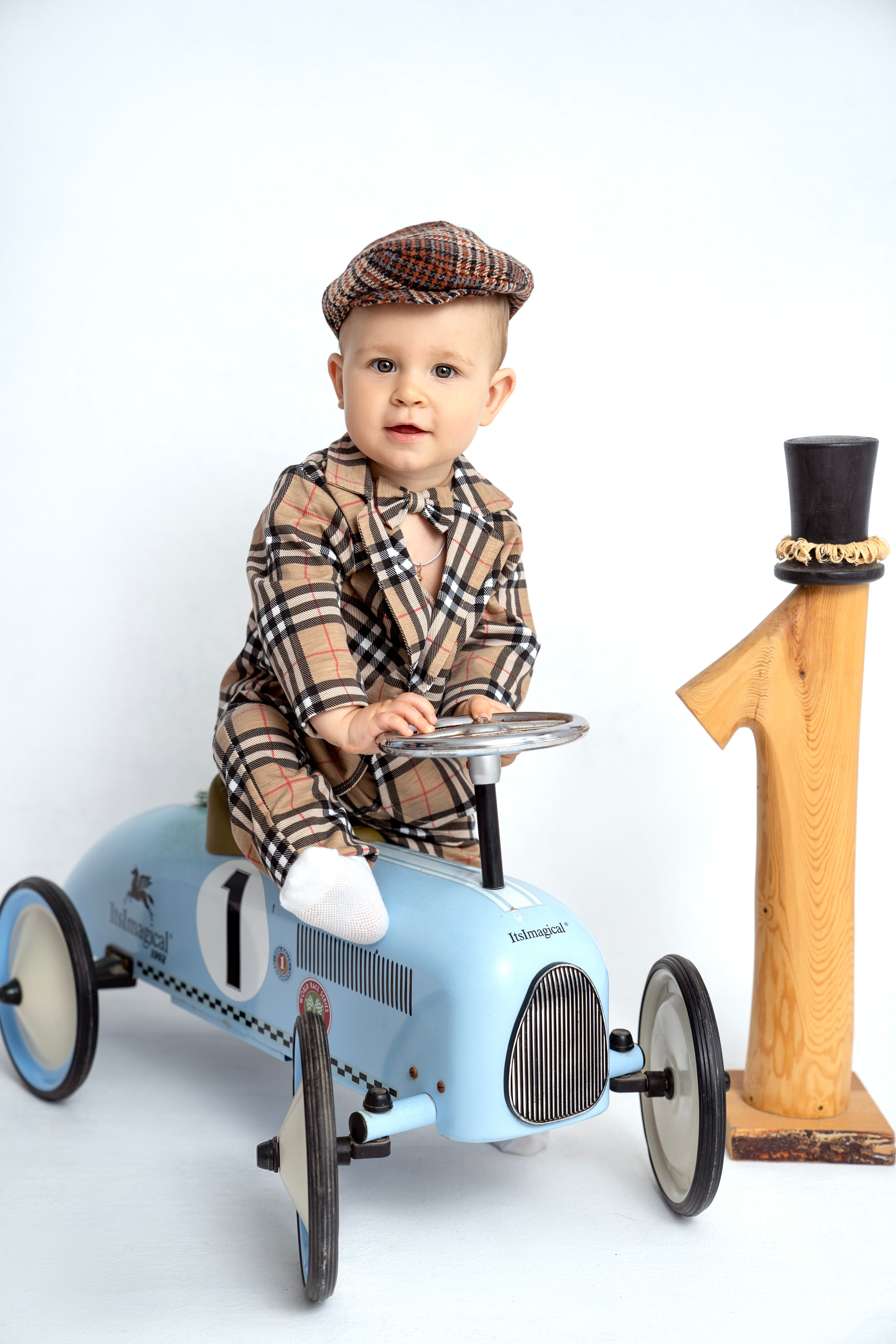 Фотосессия ГОДОВАСИЕ. Фотограф новорожденных, детей до года и беременных в Симферополе