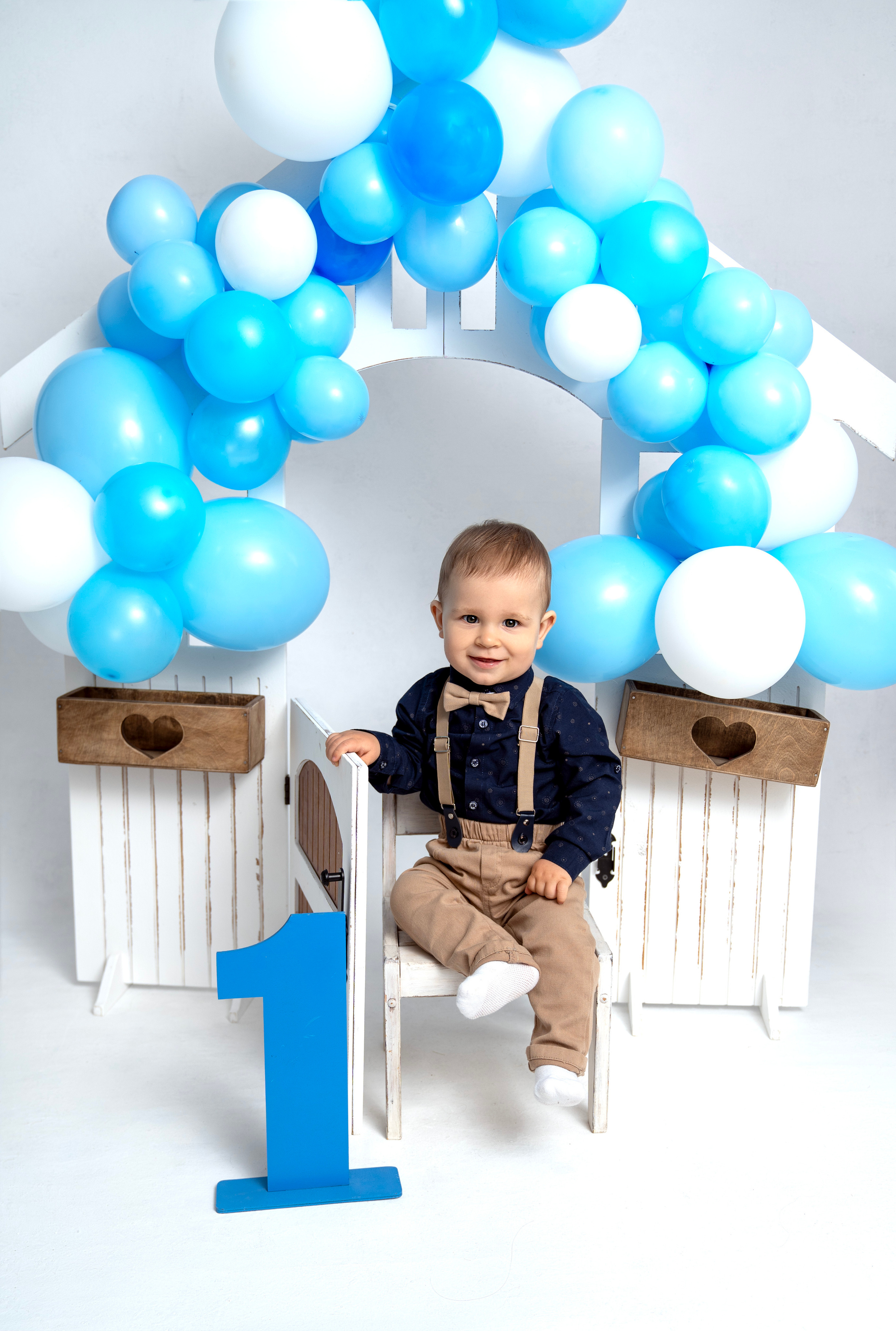 Фотосессия ГОДОВАСИЕ. Фотограф новорожденных, детей до года и беременных в Симферополе