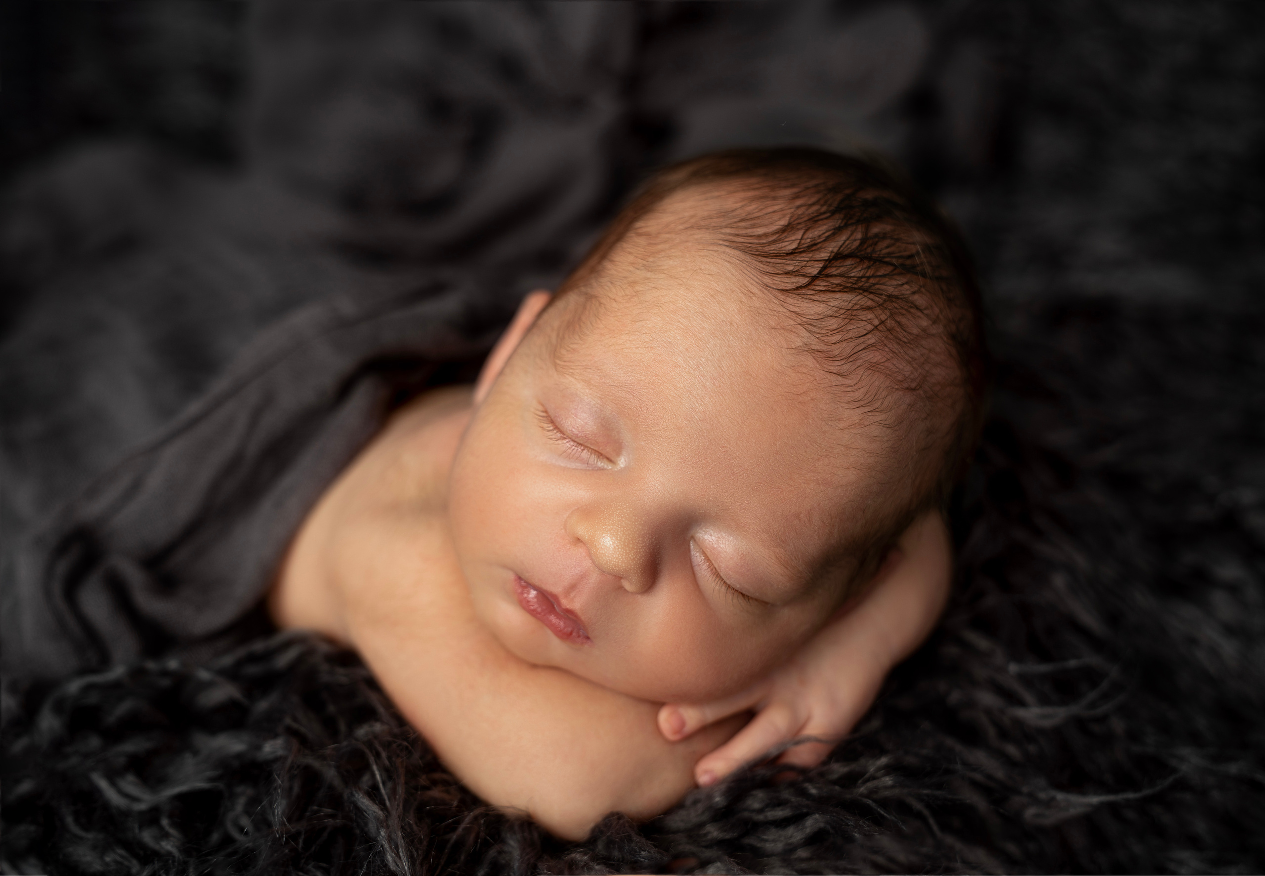 Фотосессия новорожденного (newborn). Фотограф новорожденных, детей до года и беременных в Симферополе