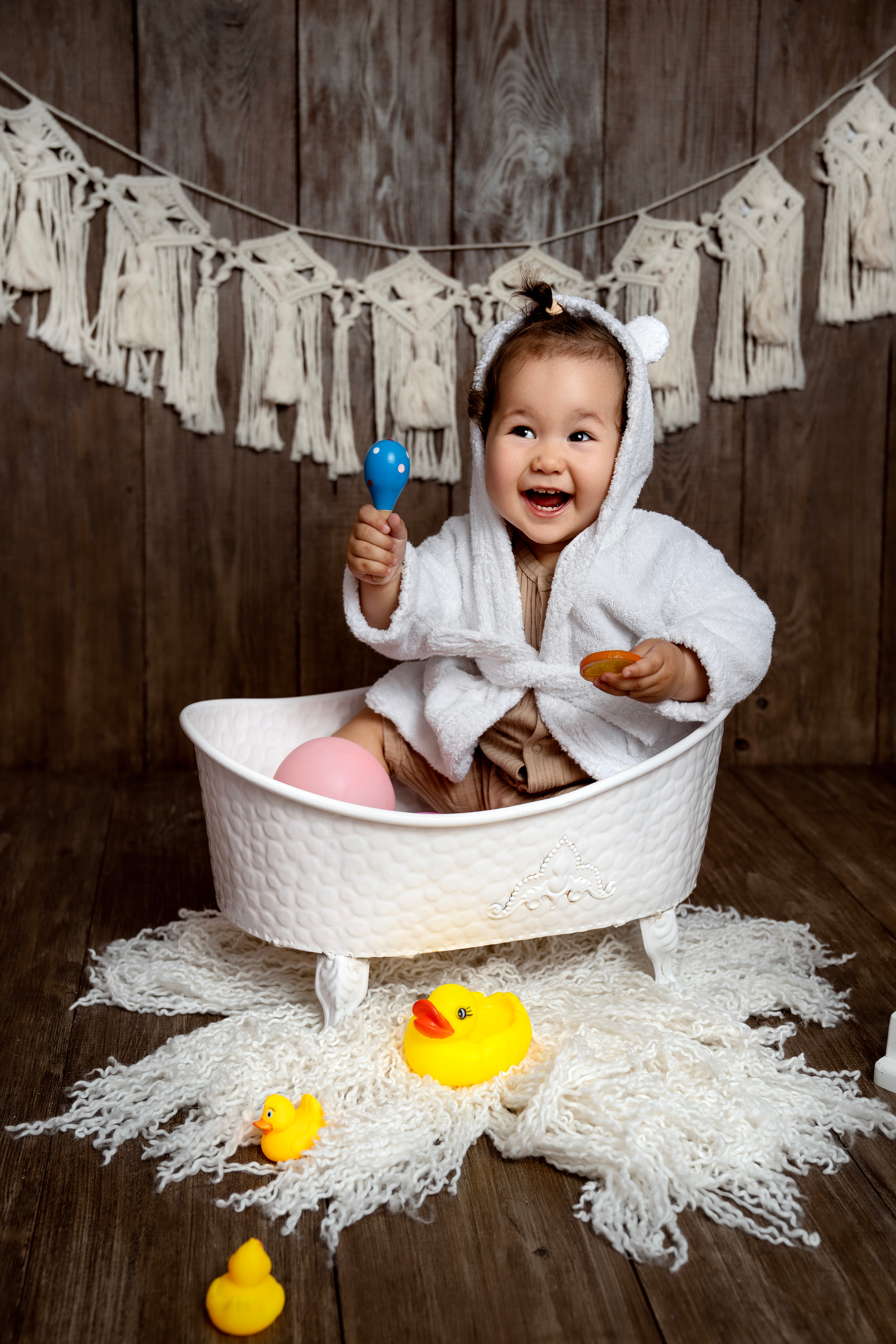 Фотосессия ГОДОВАСИЕ. Фотограф новорожденных, детей до года и беременных в Симферополе