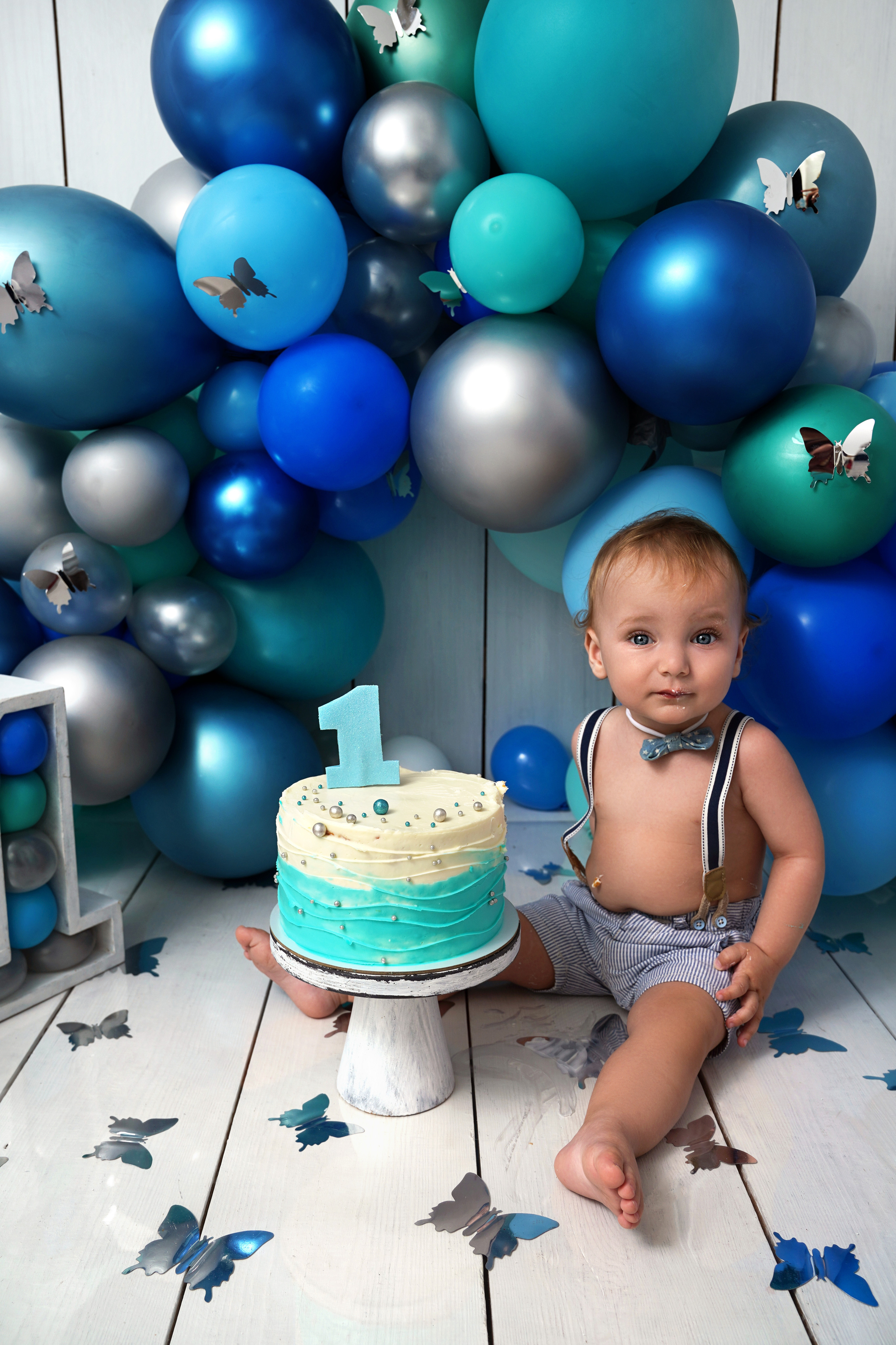 Фотосессия ГОДОВАСИЕ. Фотограф новорожденных, детей до года и беременных в Симферополе