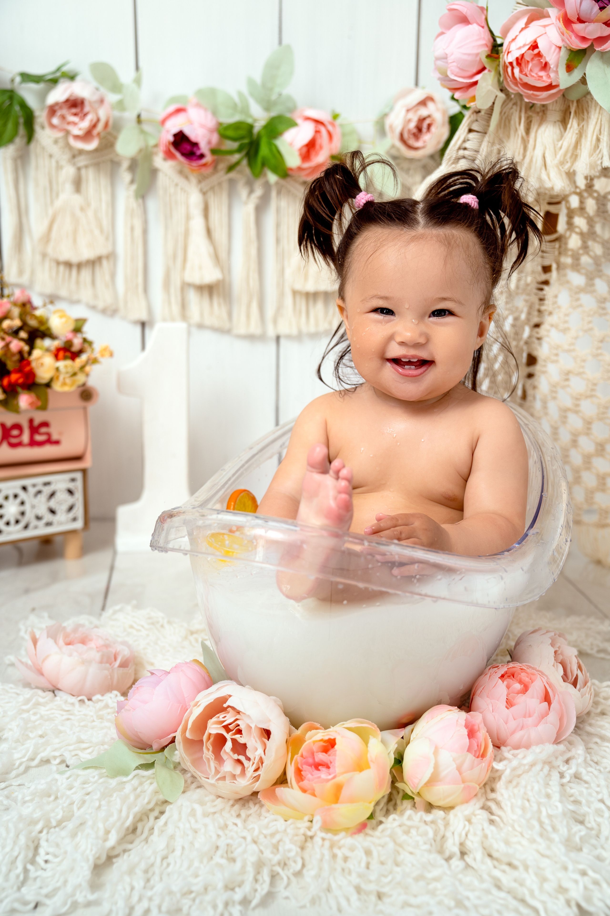 Фотосессия ГОДОВАСИЕ. Фотограф новорожденных, детей до года и беременных в Симферополе