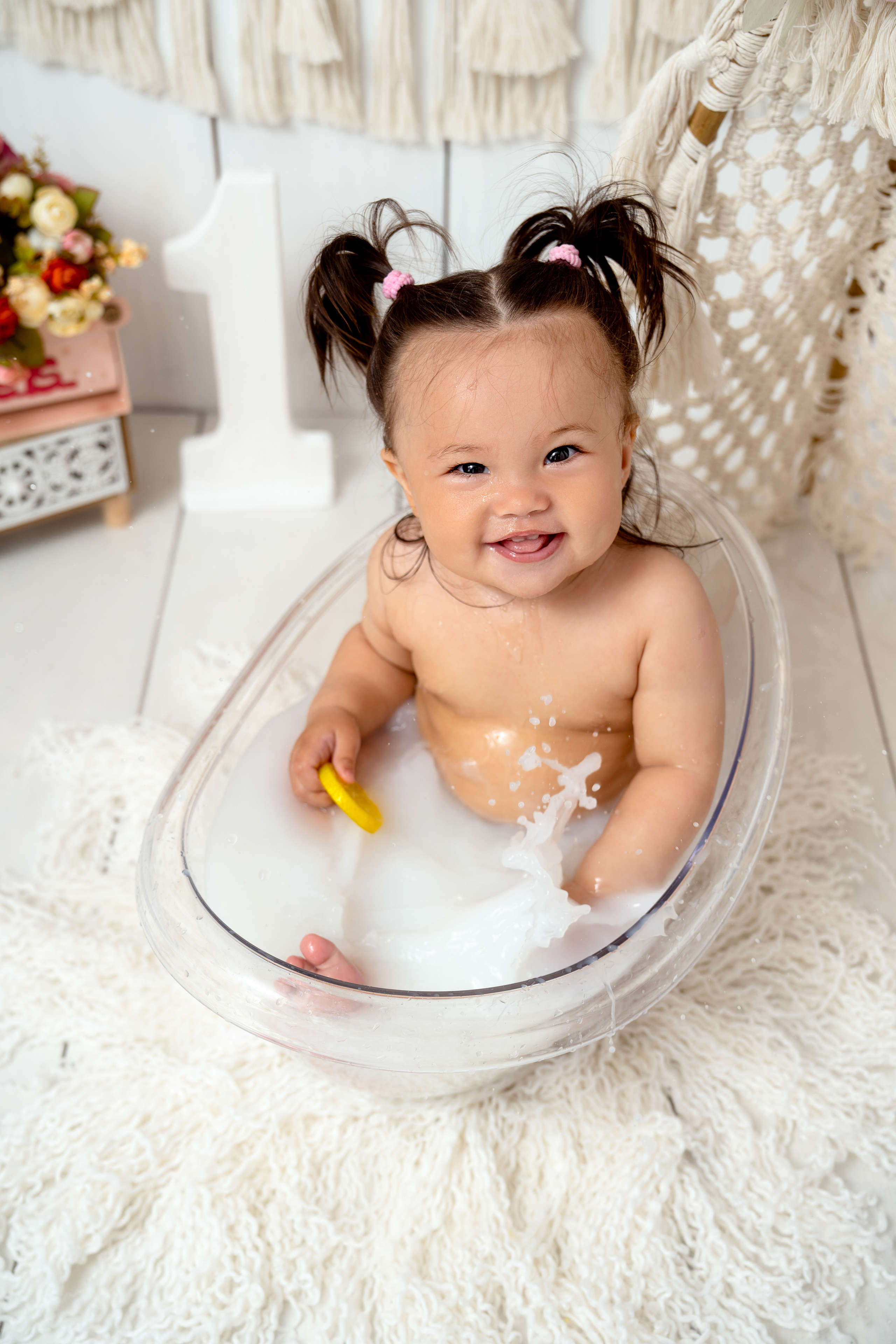 Фотосессия ГОДОВАСИЕ. Фотограф новорожденных, детей до года и беременных в Симферополе